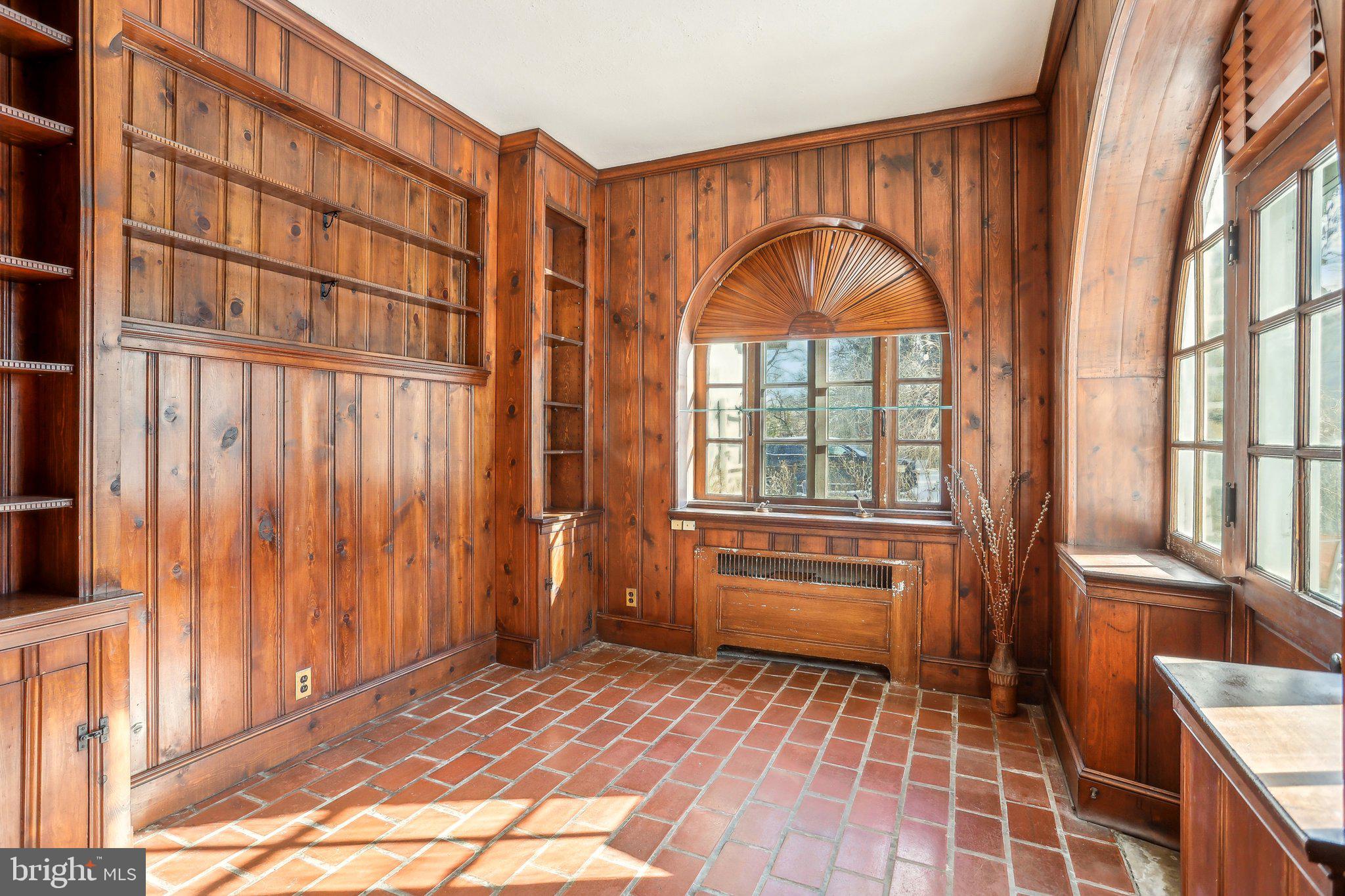 EAST MT AIRY - Residential