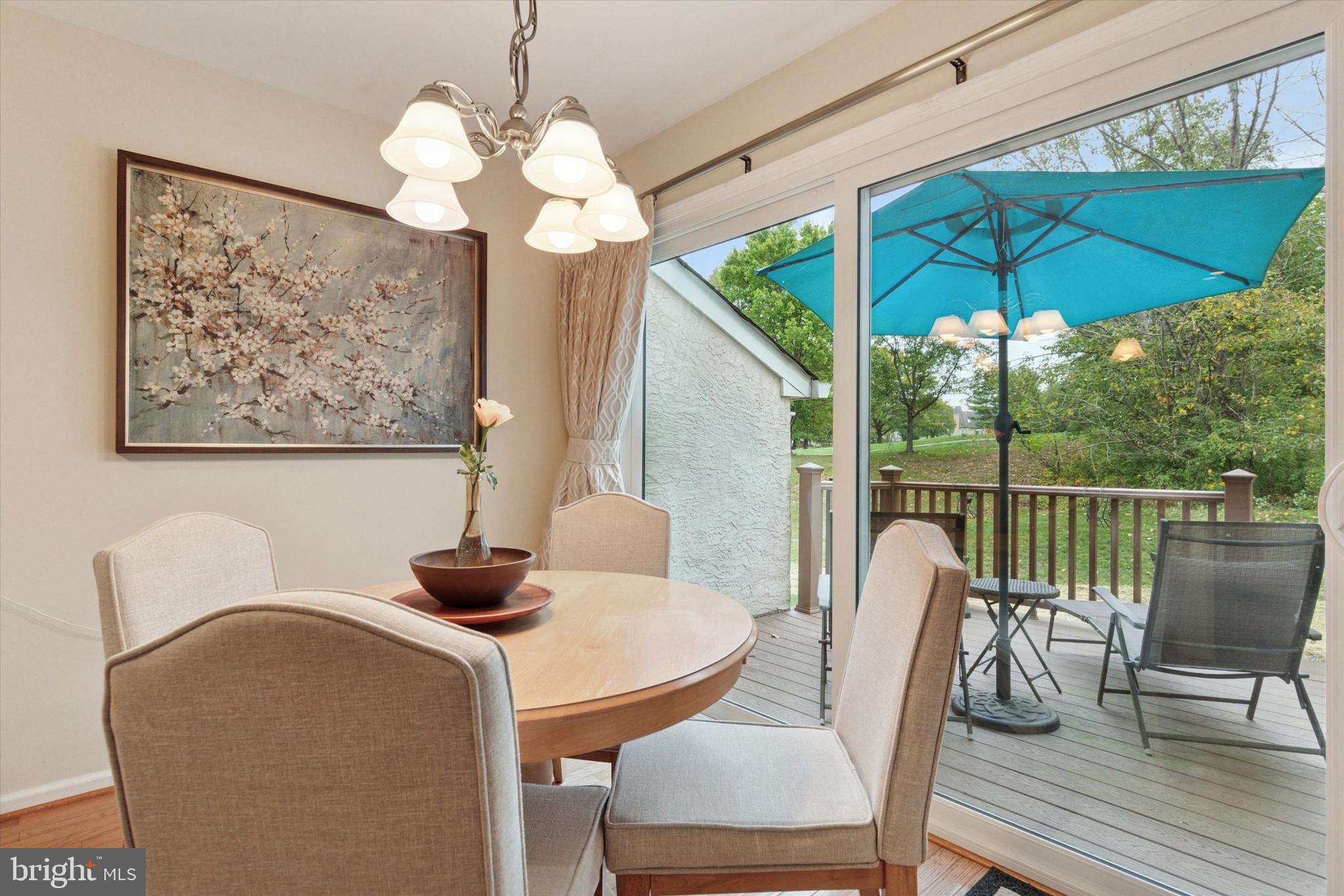 PINE CREST - Residential