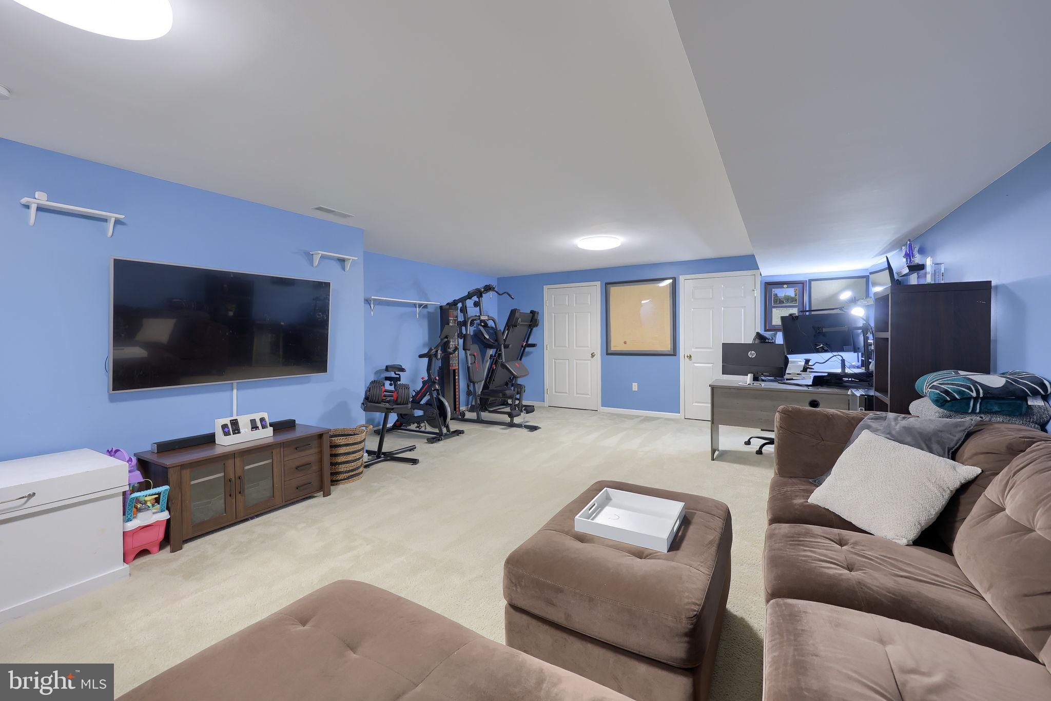 CASTLETON - Residential