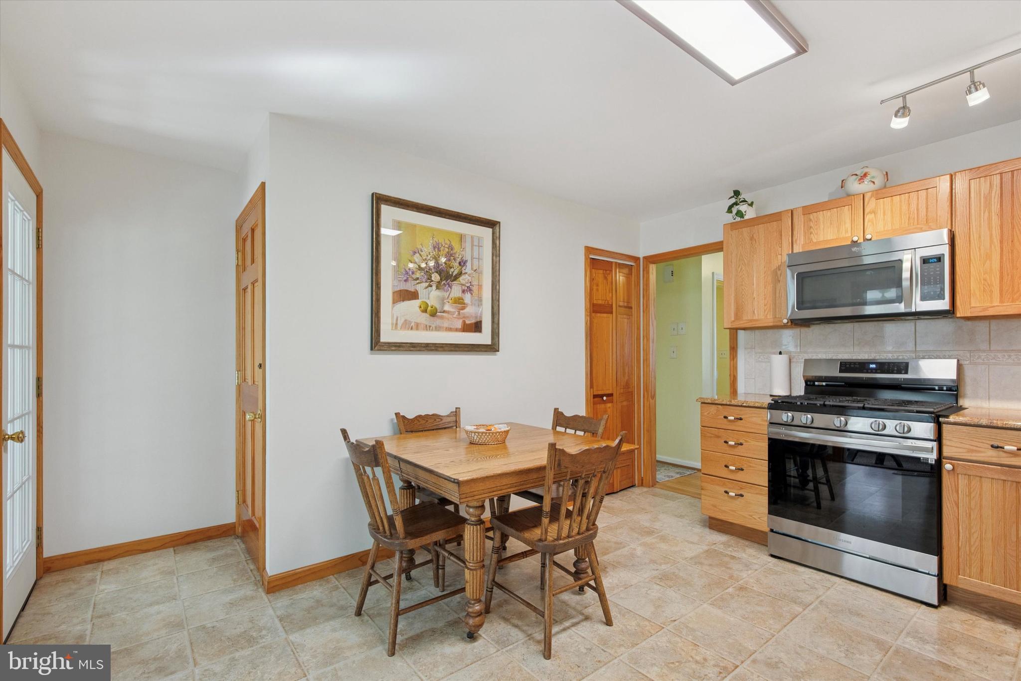 VALLEY VIEW - Residential