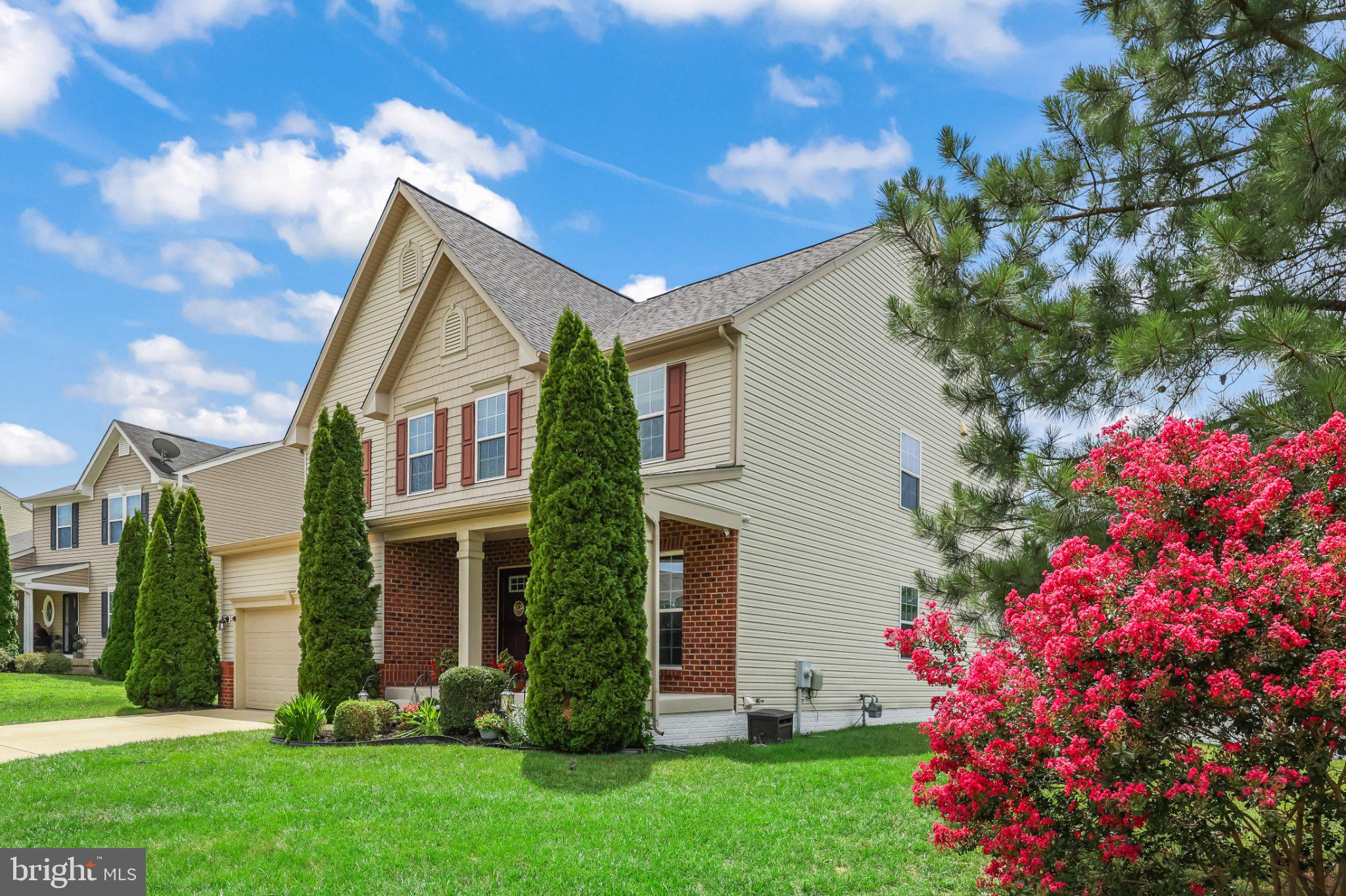 9904 BOX OAK COURT