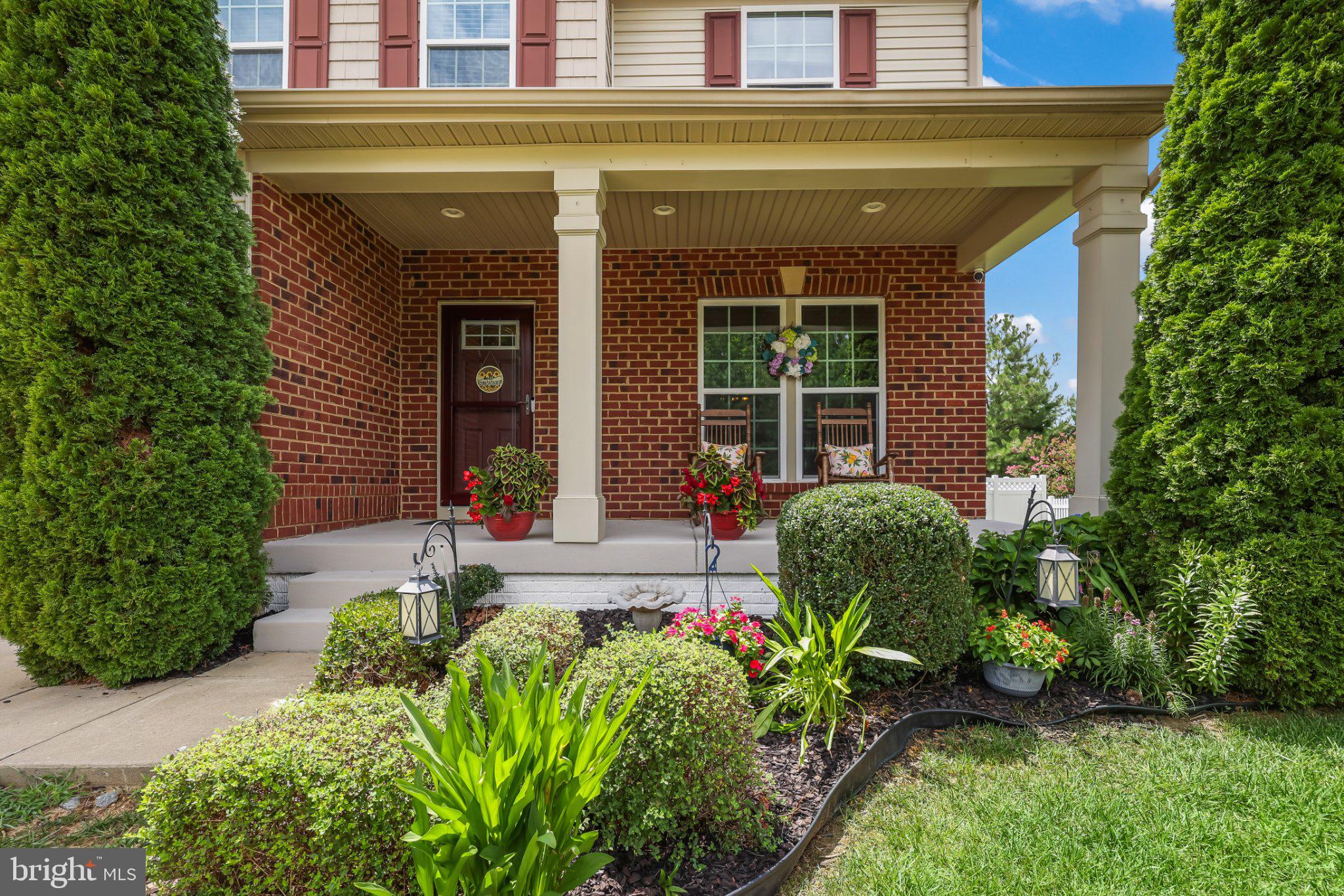 9904 BOX OAK COURT