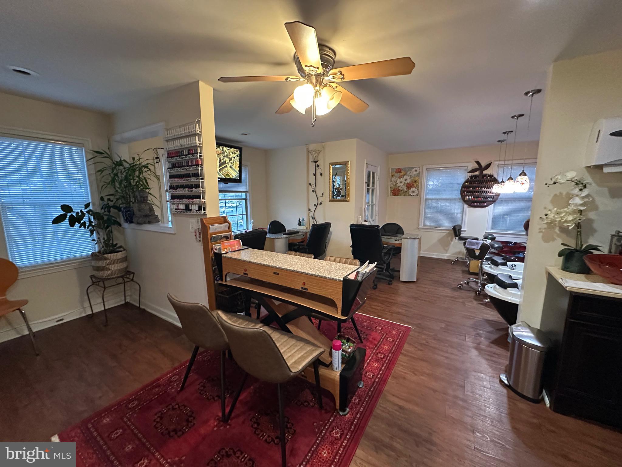 1701 BELLE VIEW BOULEVARD B1