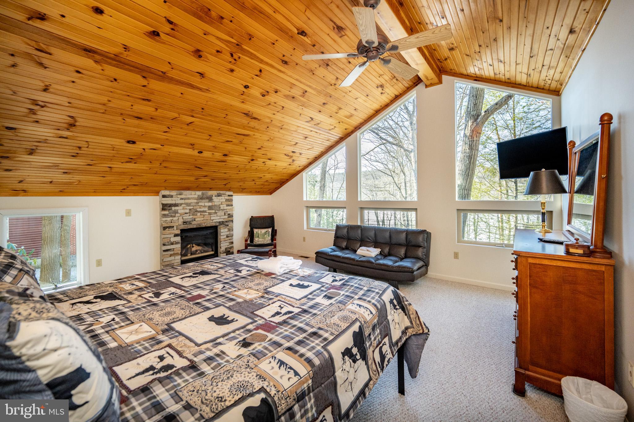 SLOAN TRACT - Residential