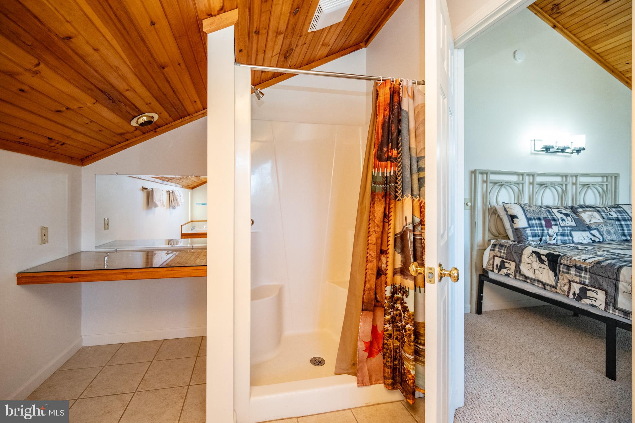 SLOAN TRACT - Residential