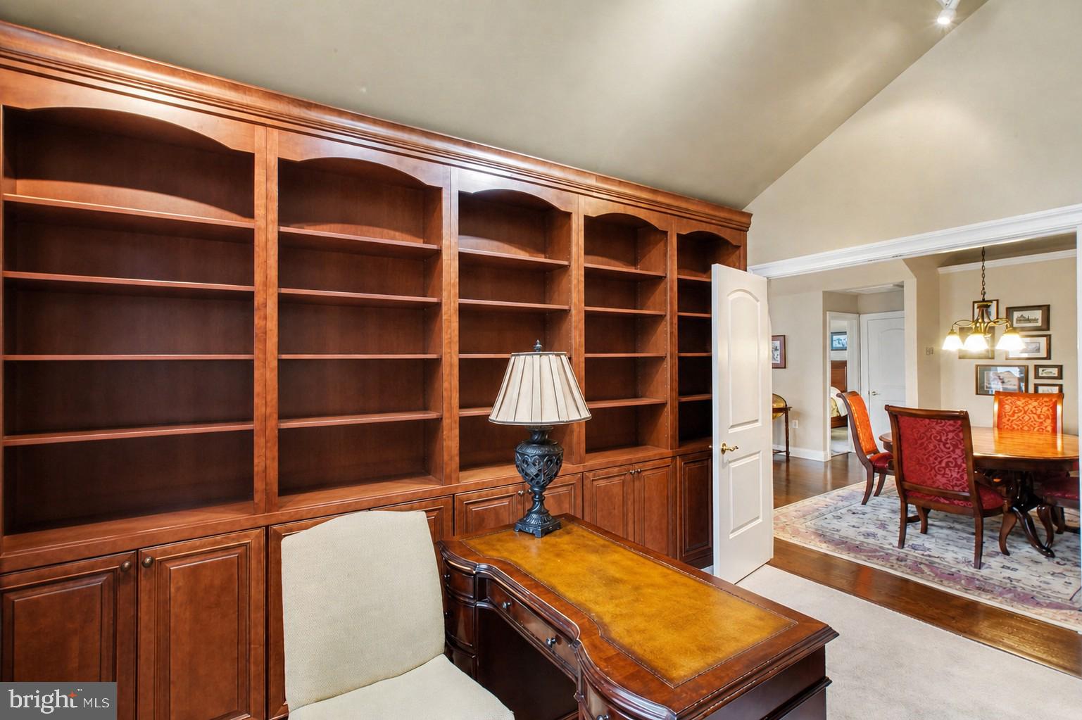 REGENCY PARK VILLAS - Residential