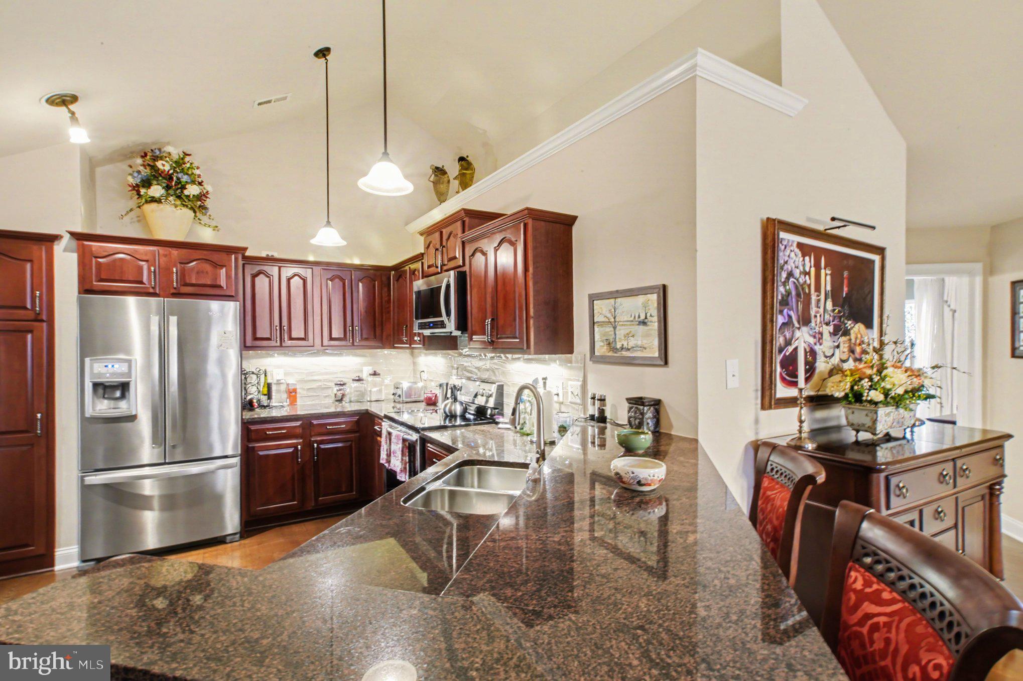 REGENCY PARK VILLAS - Residential