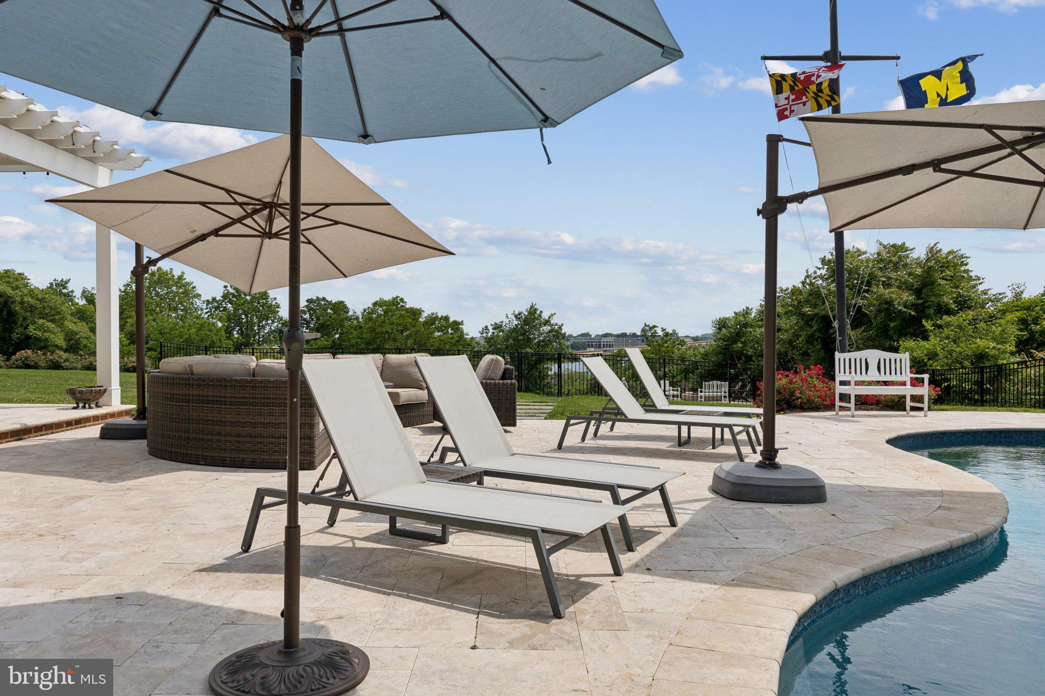 PENDENNIS MOUNT - Residential Lease