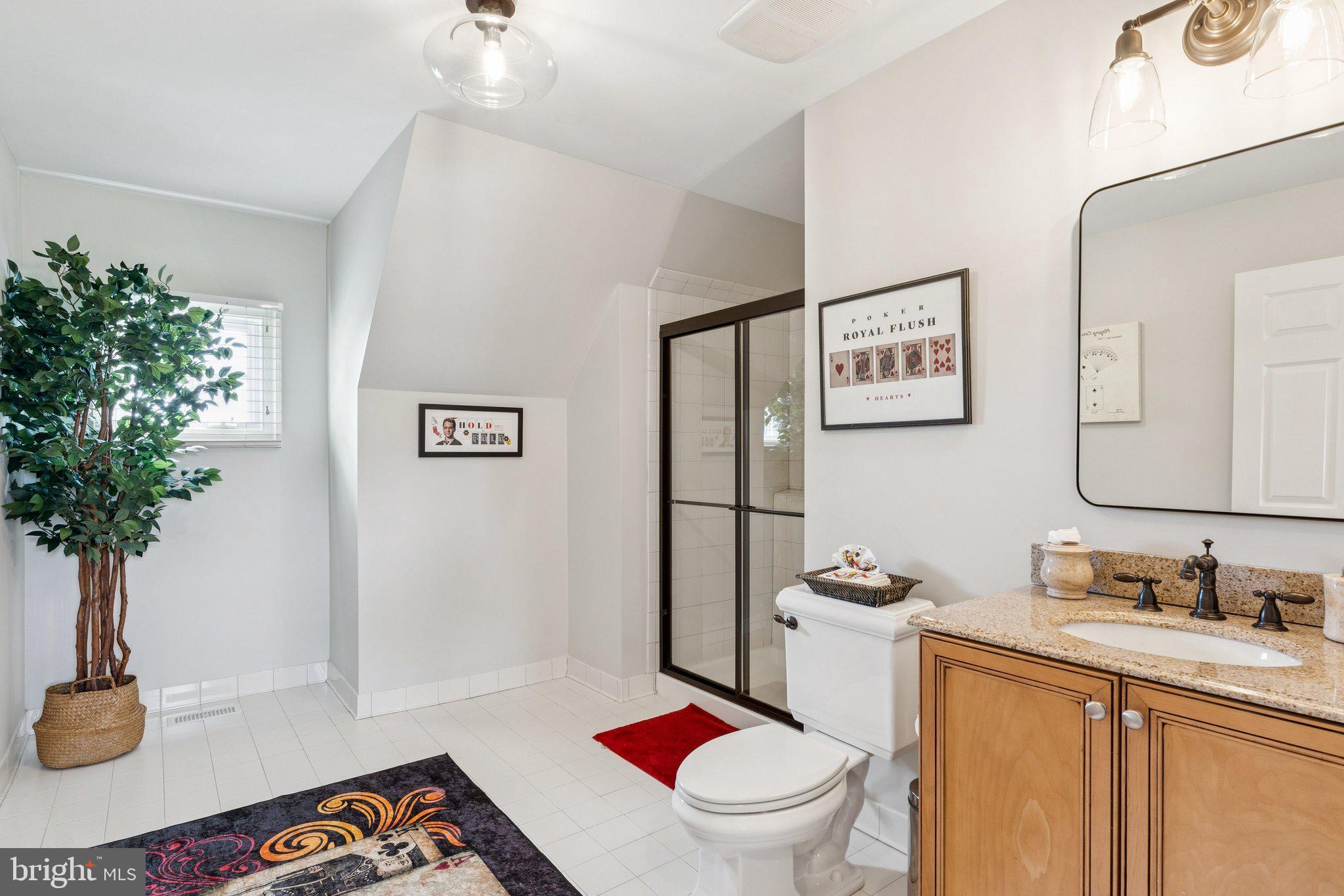 PENDENNIS MOUNT - Residential Lease