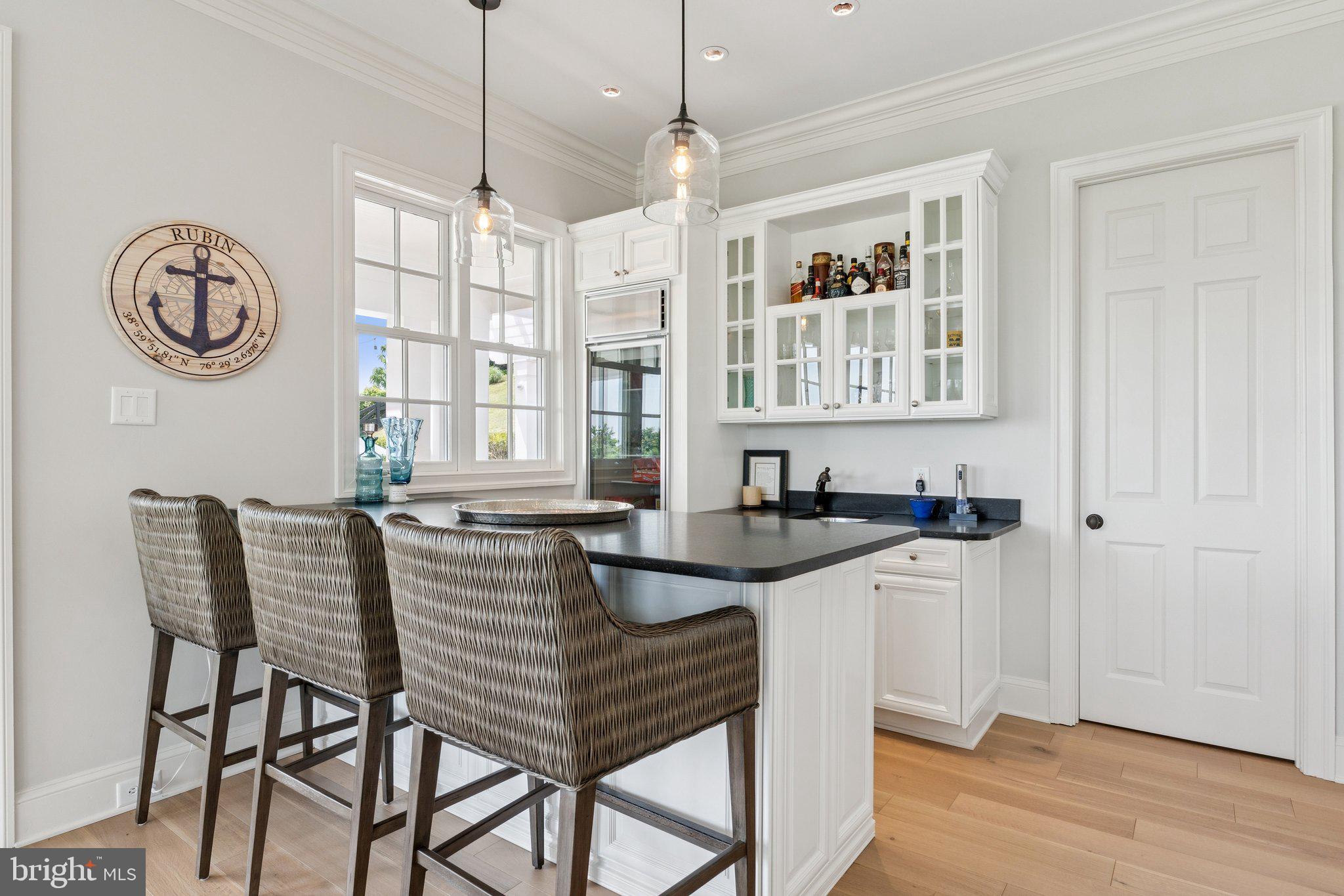 PENDENNIS MOUNT - Residential Lease