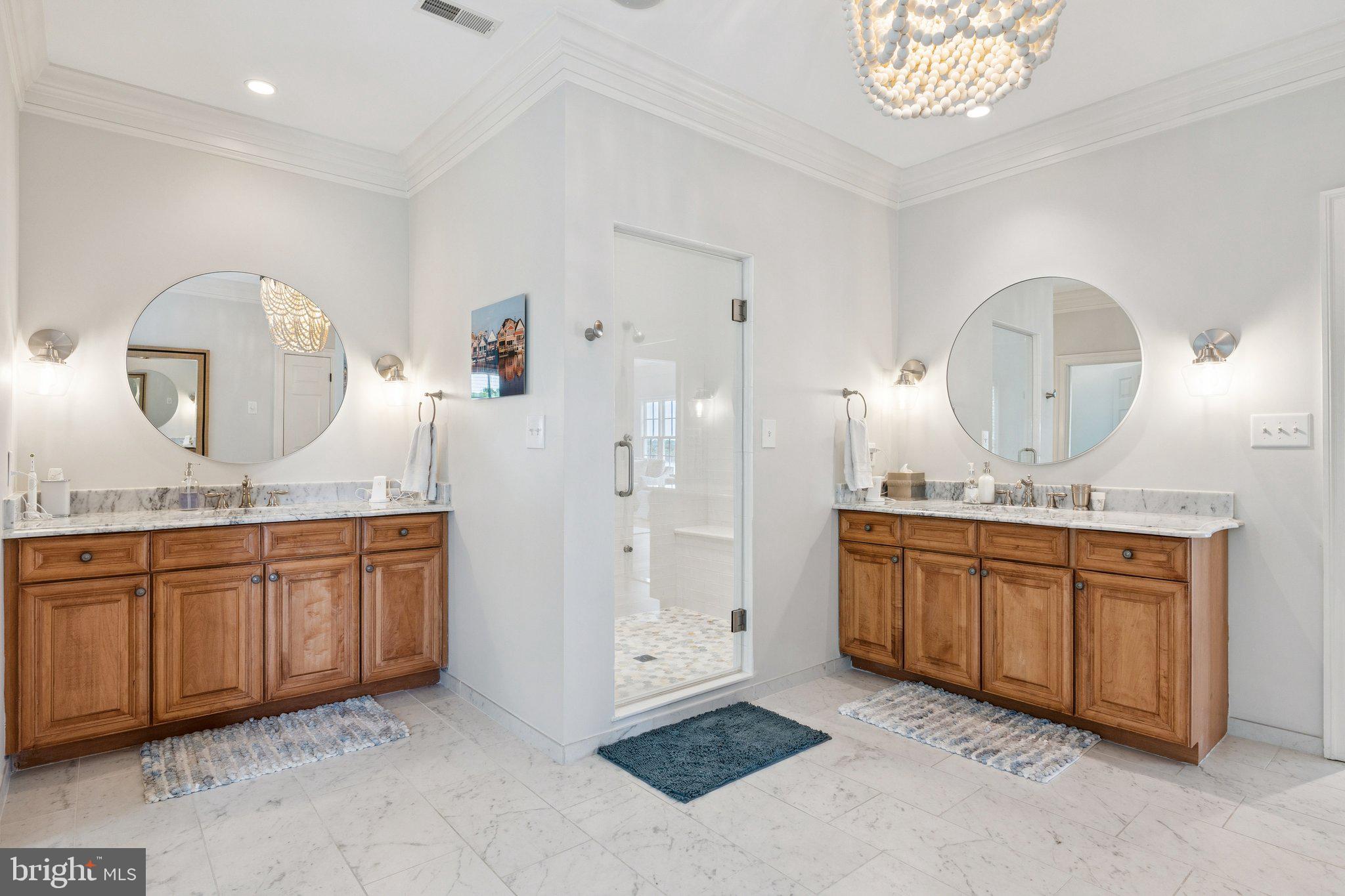 PENDENNIS MOUNT - Residential Lease