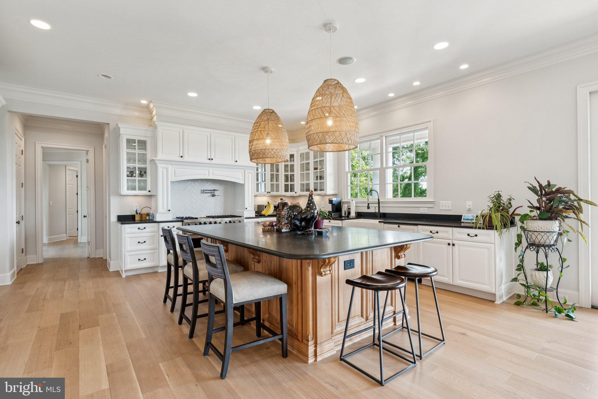 PENDENNIS MOUNT - Residential Lease