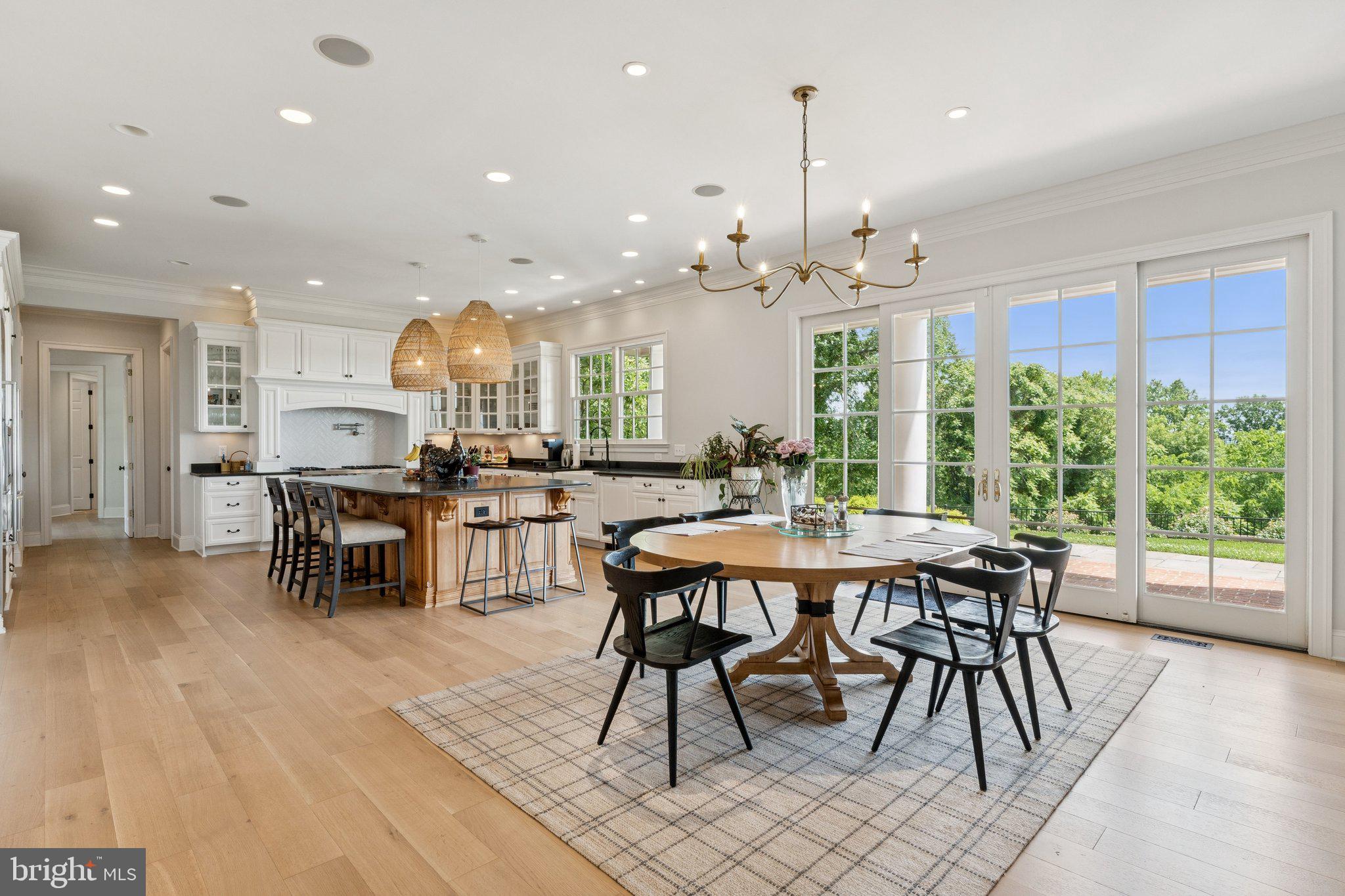 PENDENNIS MOUNT - Residential Lease