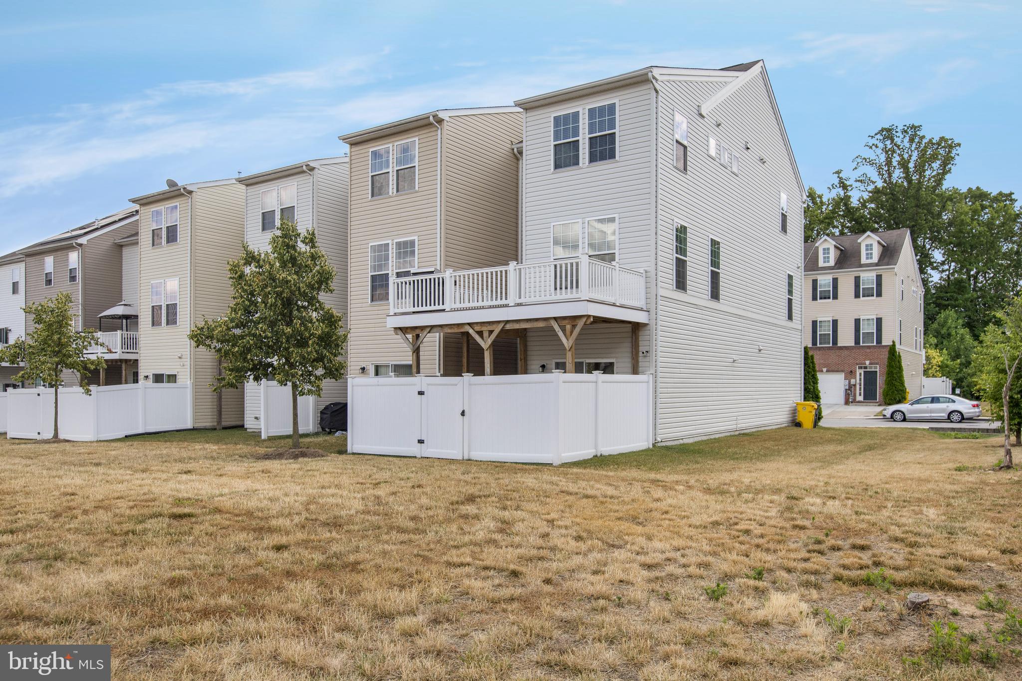 JACOBS MEADOW - Residential