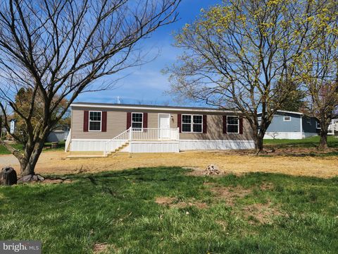 49 ESTHER ST NEWVILLE PA 17241