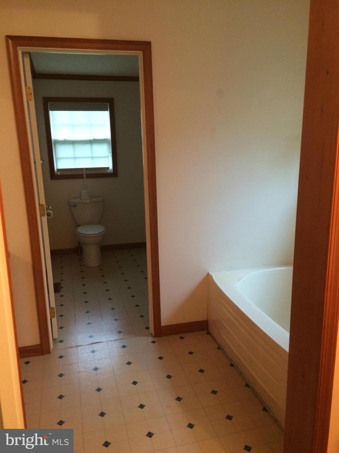 KINGSTOWN - Residential Lease