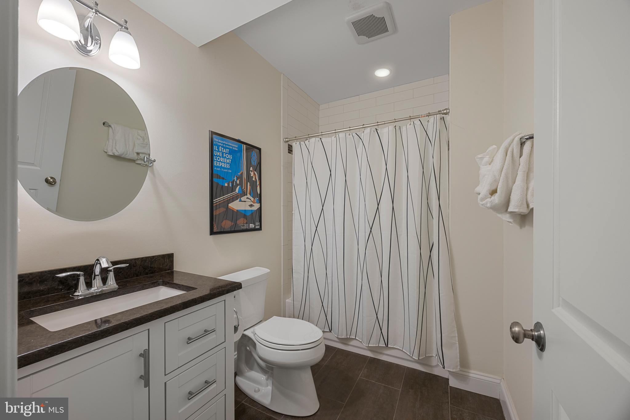 EASTPORT - Residential