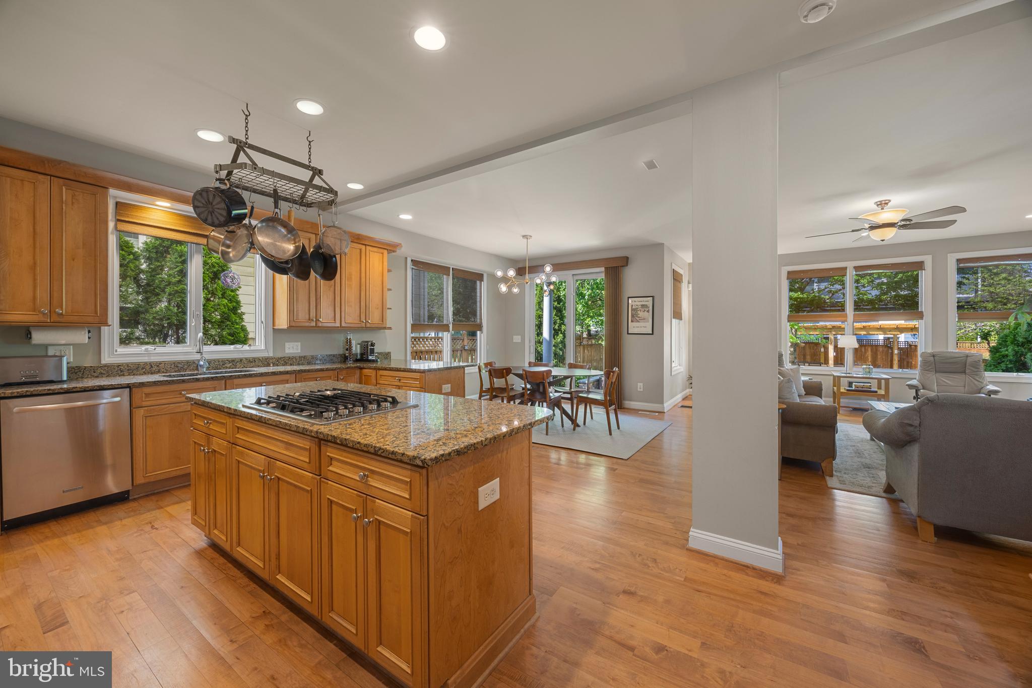 EASTPORT - Residential