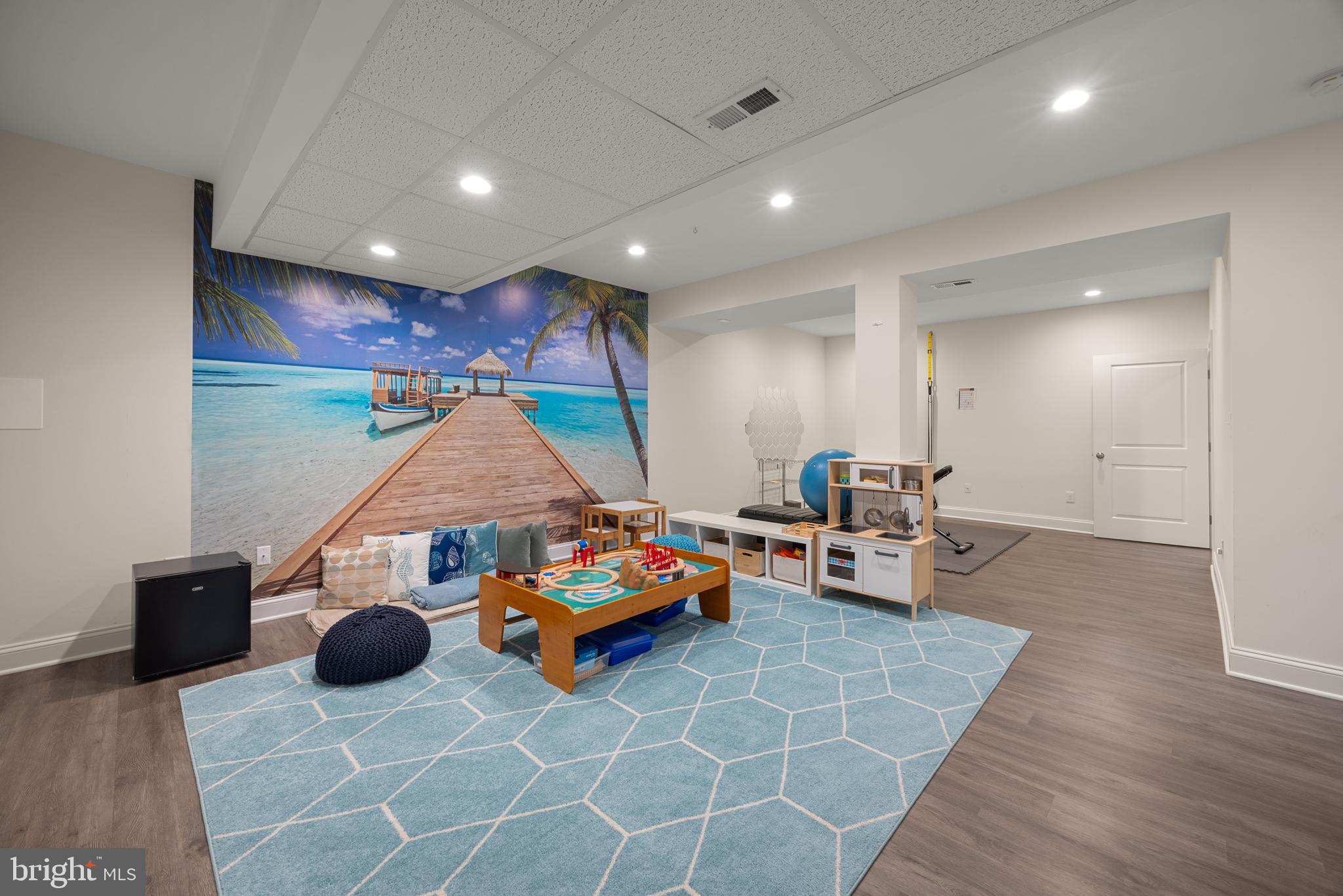 EASTPORT - Residential