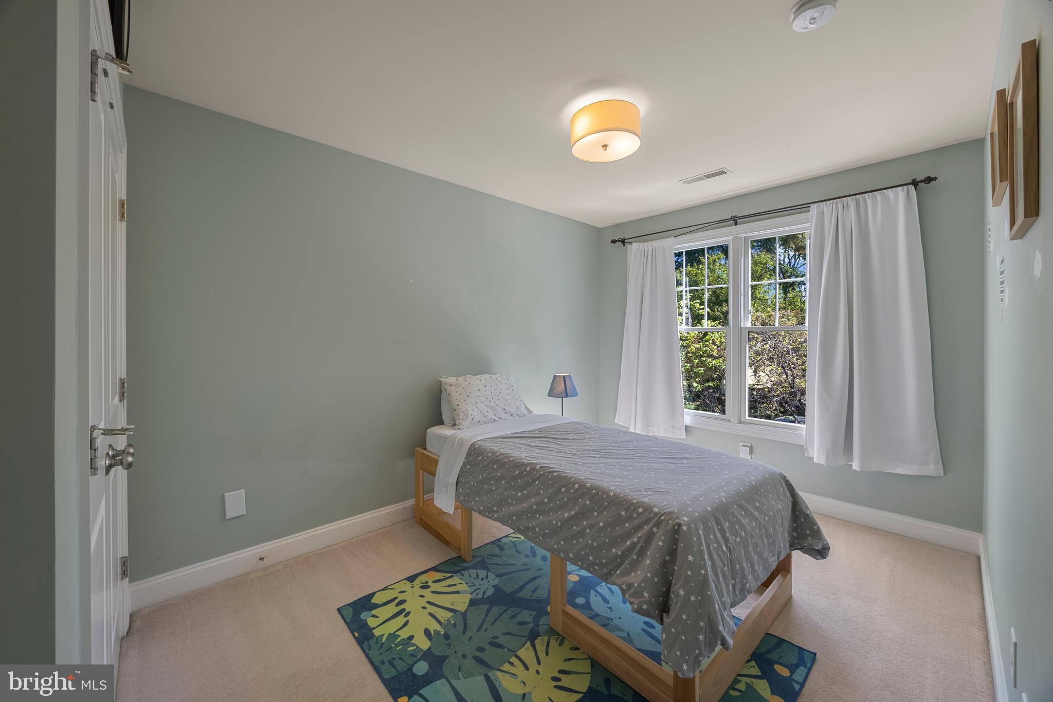 EASTPORT - Residential