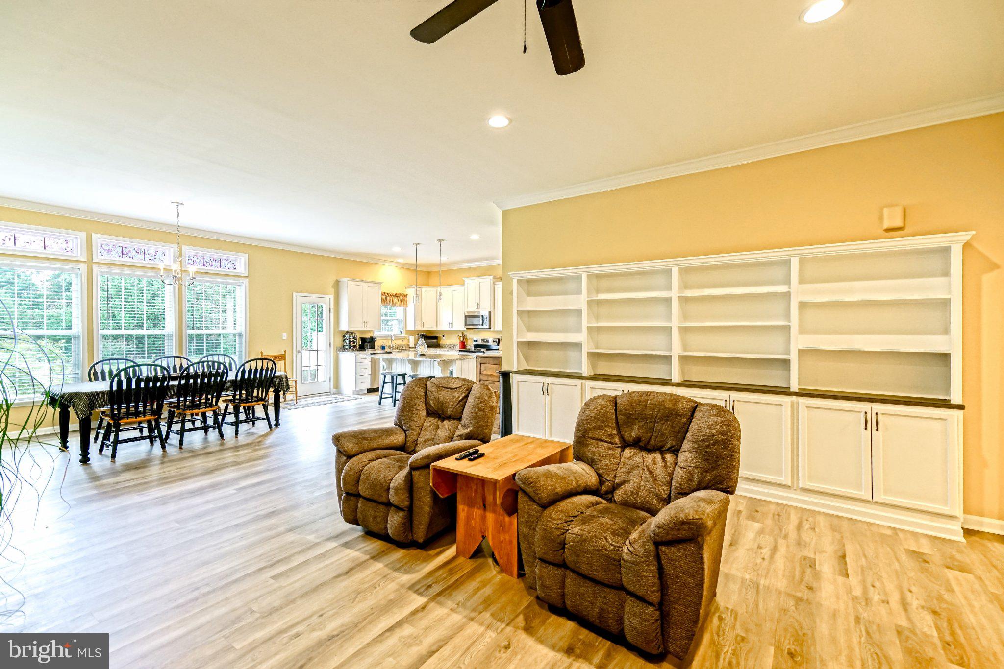 35 BEACON CIRCLE
