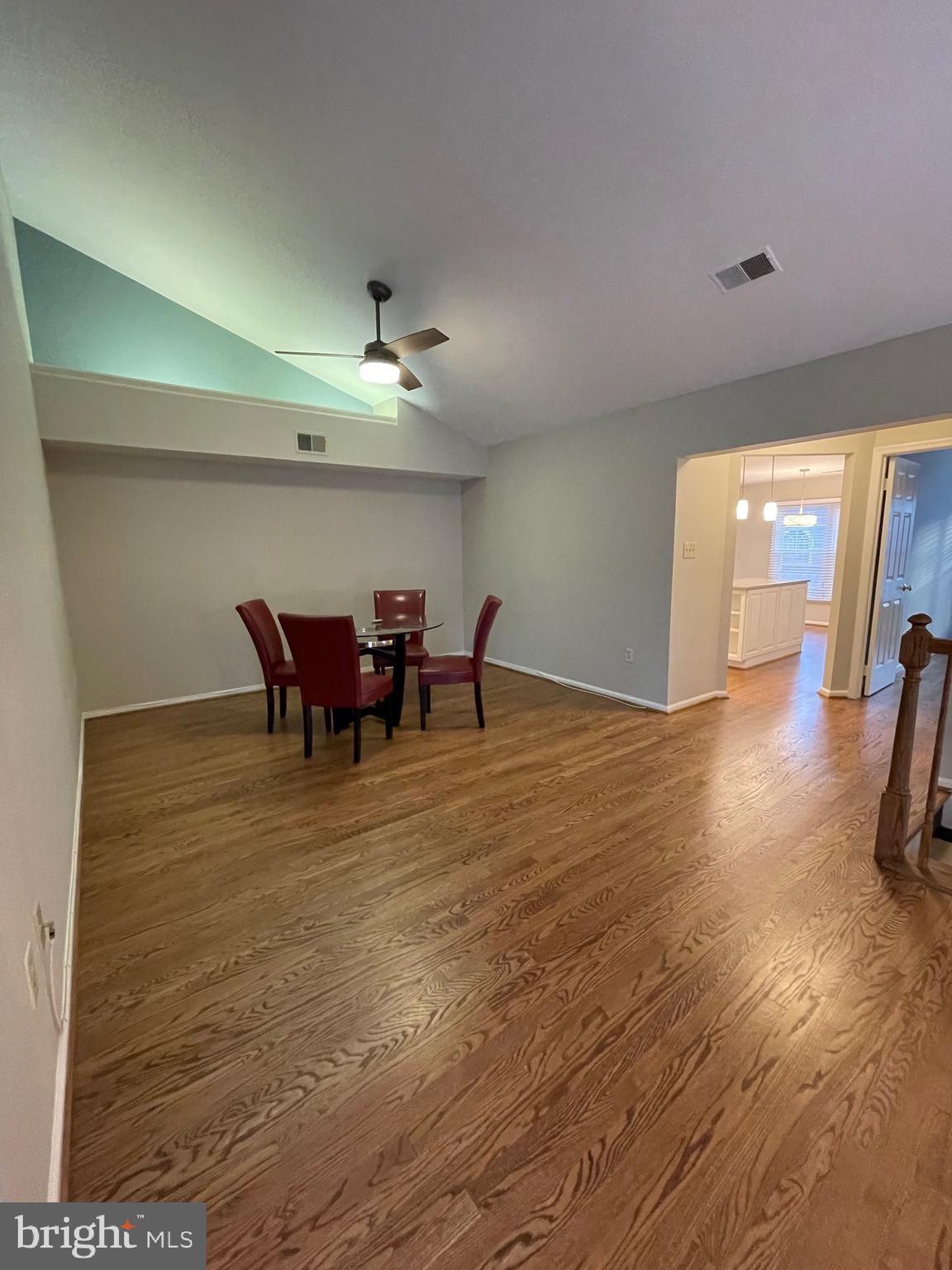 LUXBERRY COURTS - Residential Lease