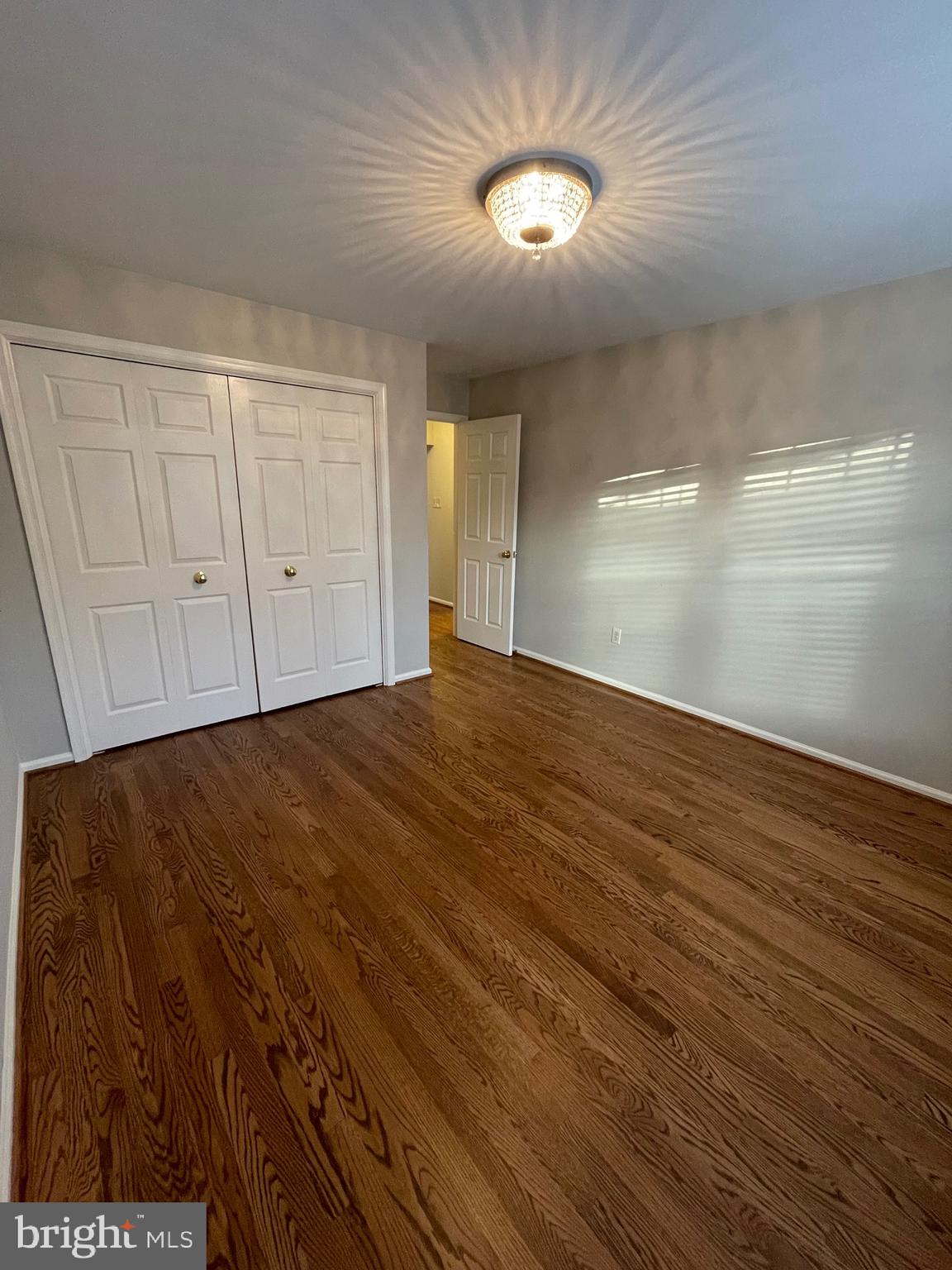 LUXBERRY COURTS - Residential Lease