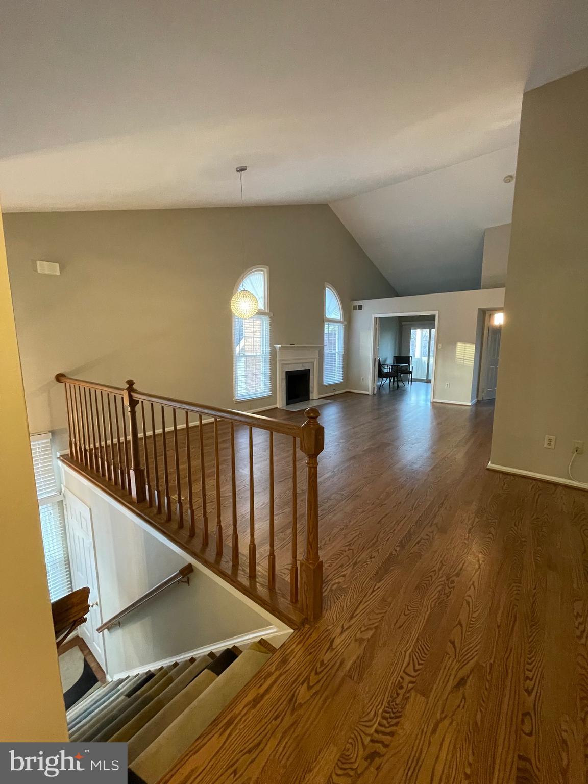 LUXBERRY COURTS - Residential Lease