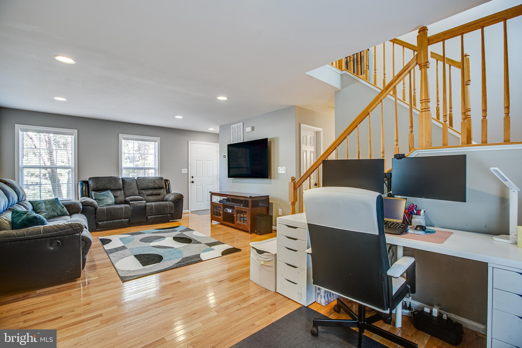 SMOKETREE - Residential