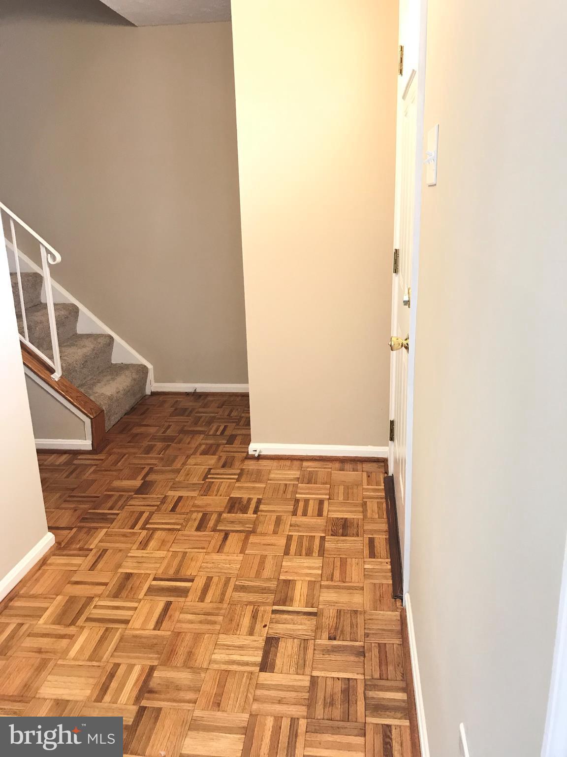 PINEWOOD HILL - Residential