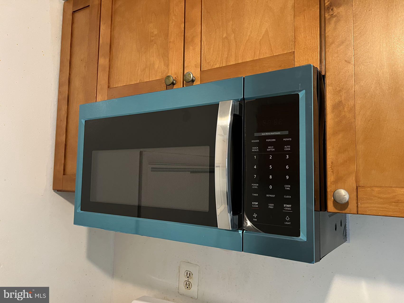 BOLLING BROOK TOWERS - Residential Lease