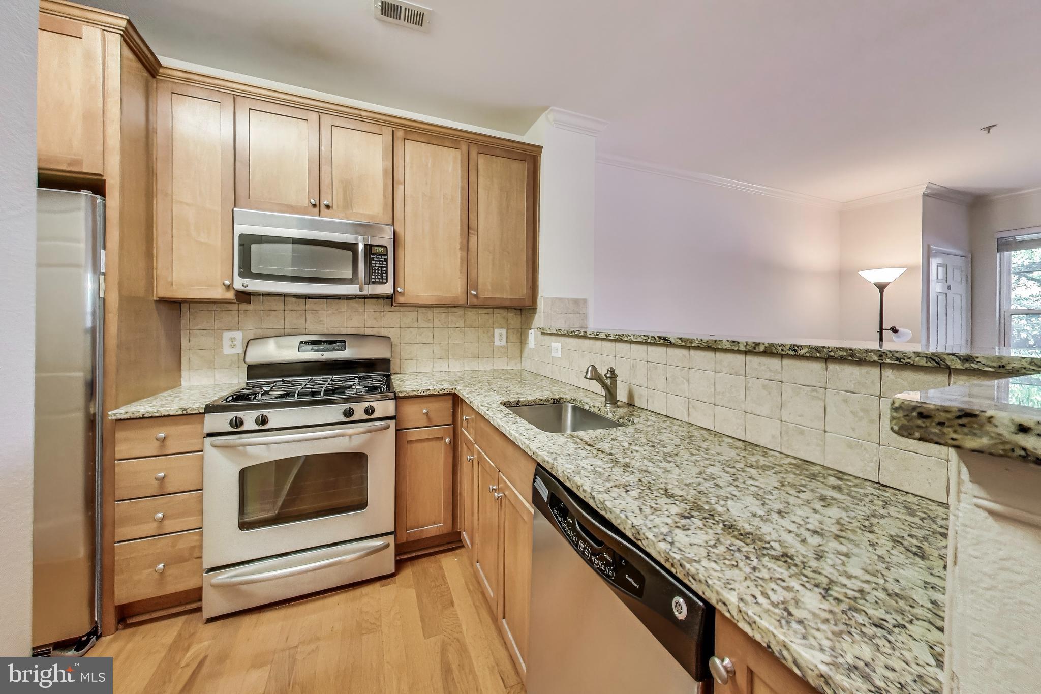 WHITE FLINT STATION - Residential Lease