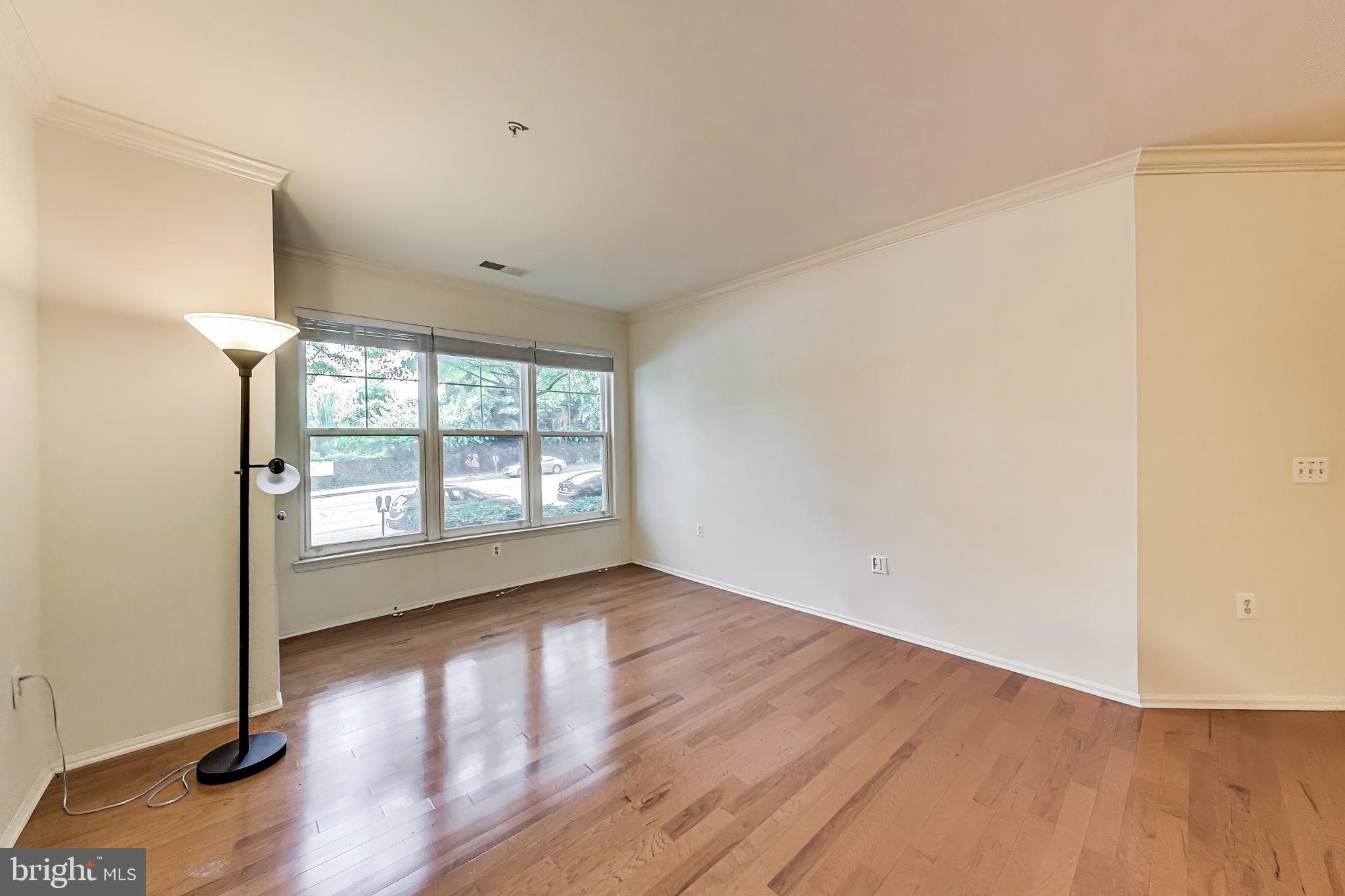 WHITE FLINT STATION - Residential Lease