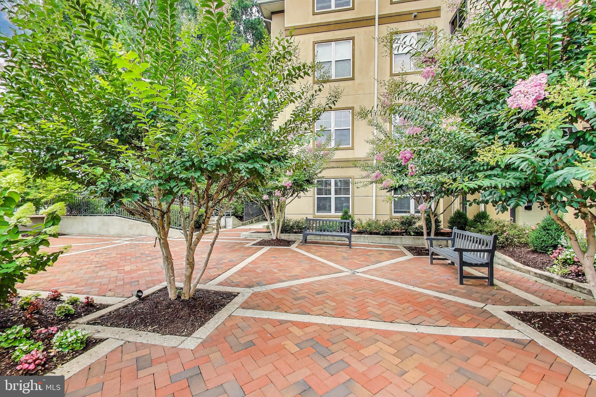 WHITE FLINT STATION - Residential Lease