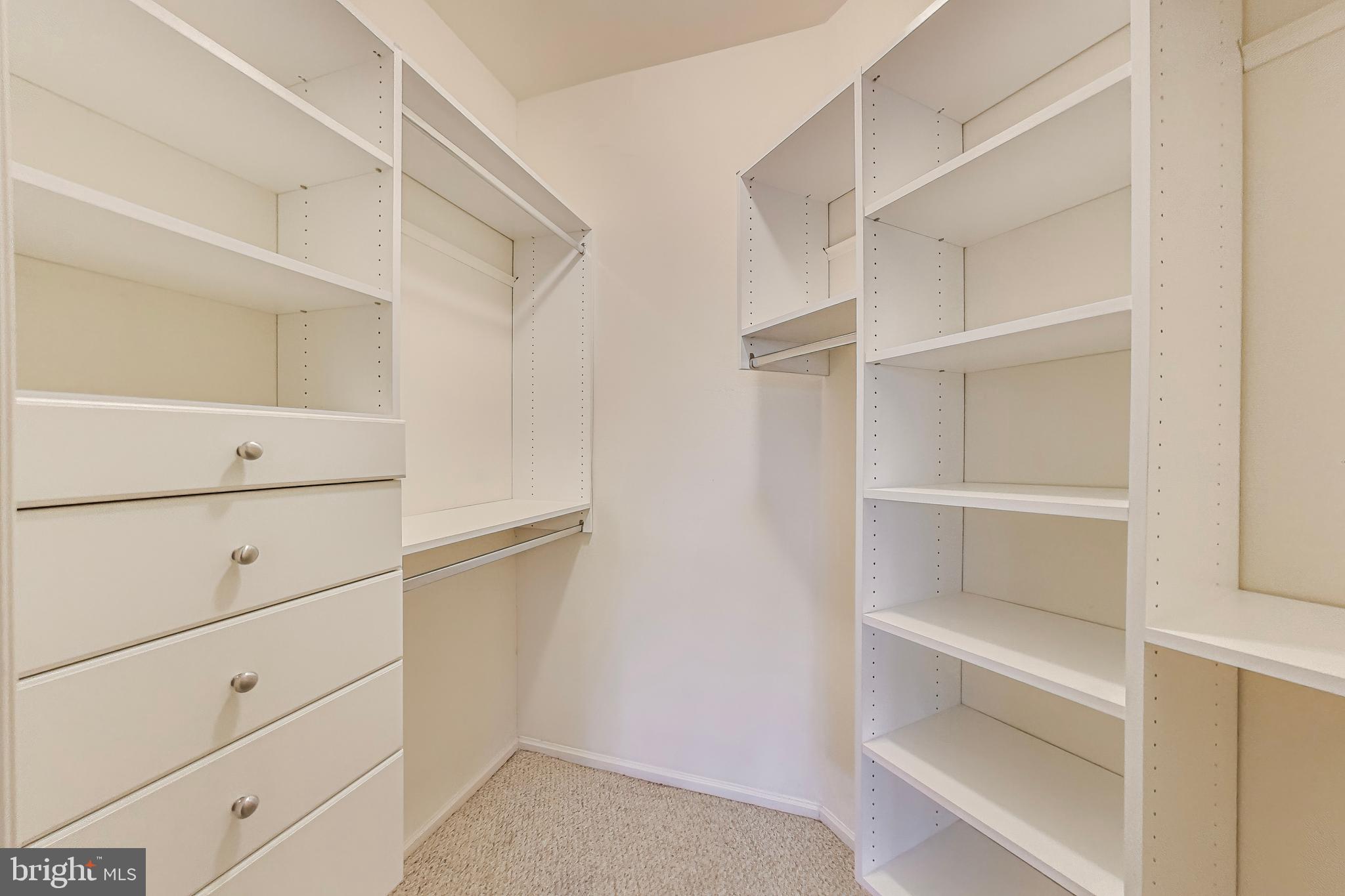 WHITE FLINT STATION - Residential Lease