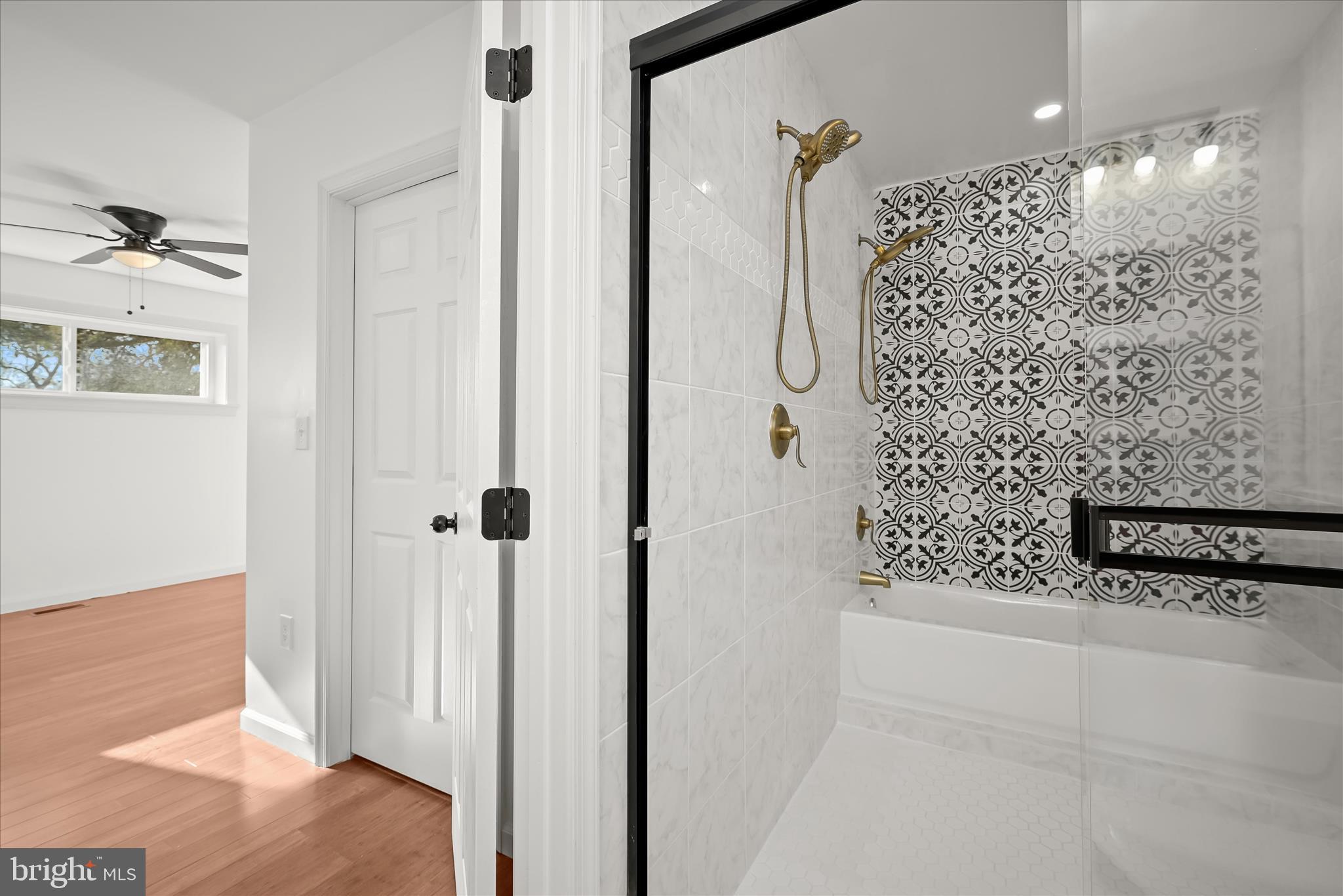 UNIVERSITY PARK - Residential