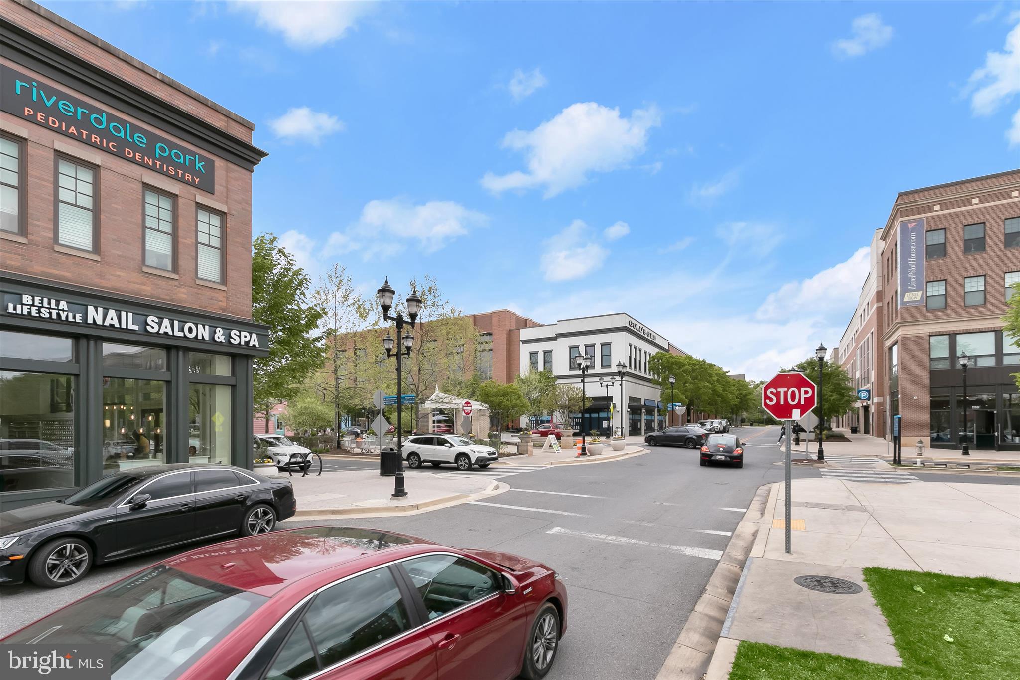 UNIVERSITY PARK - Residential