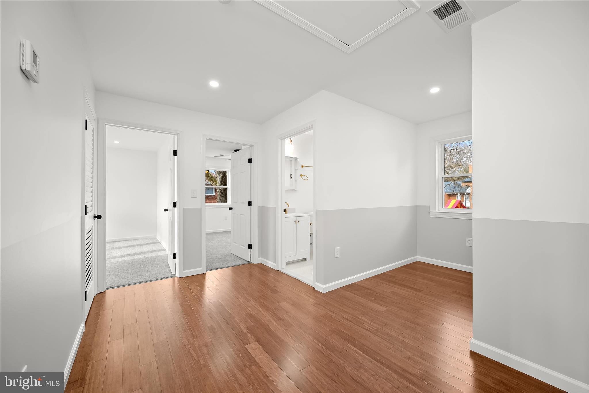 UNIVERSITY PARK - Residential