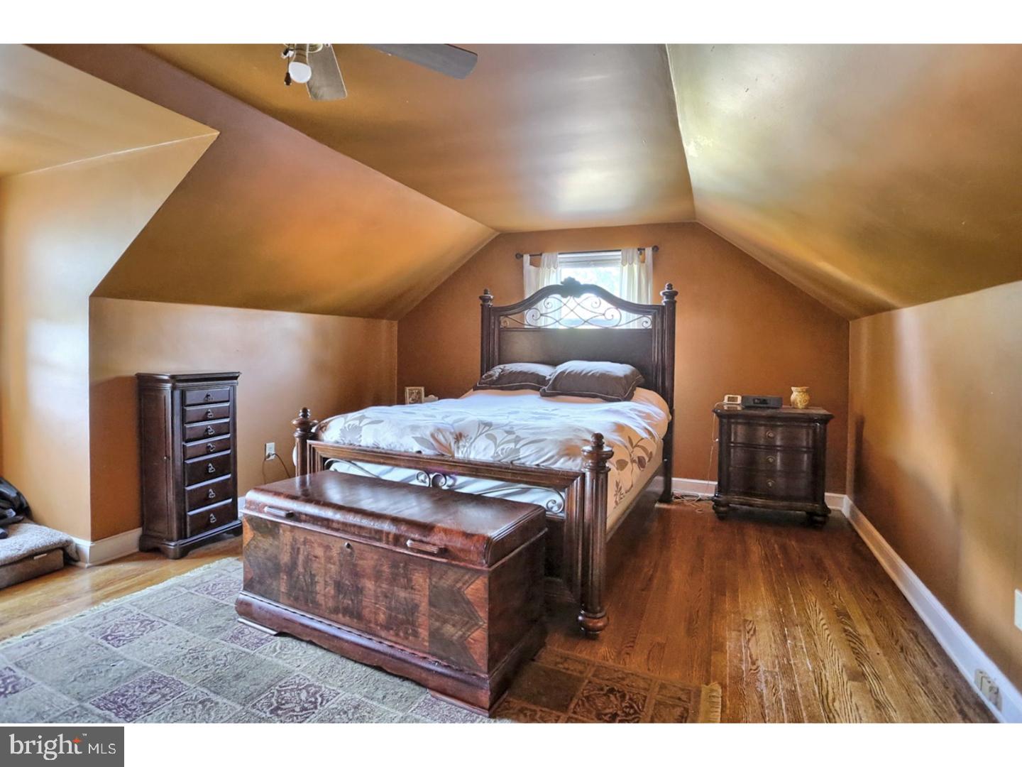 LINCOLN PARK - Residential