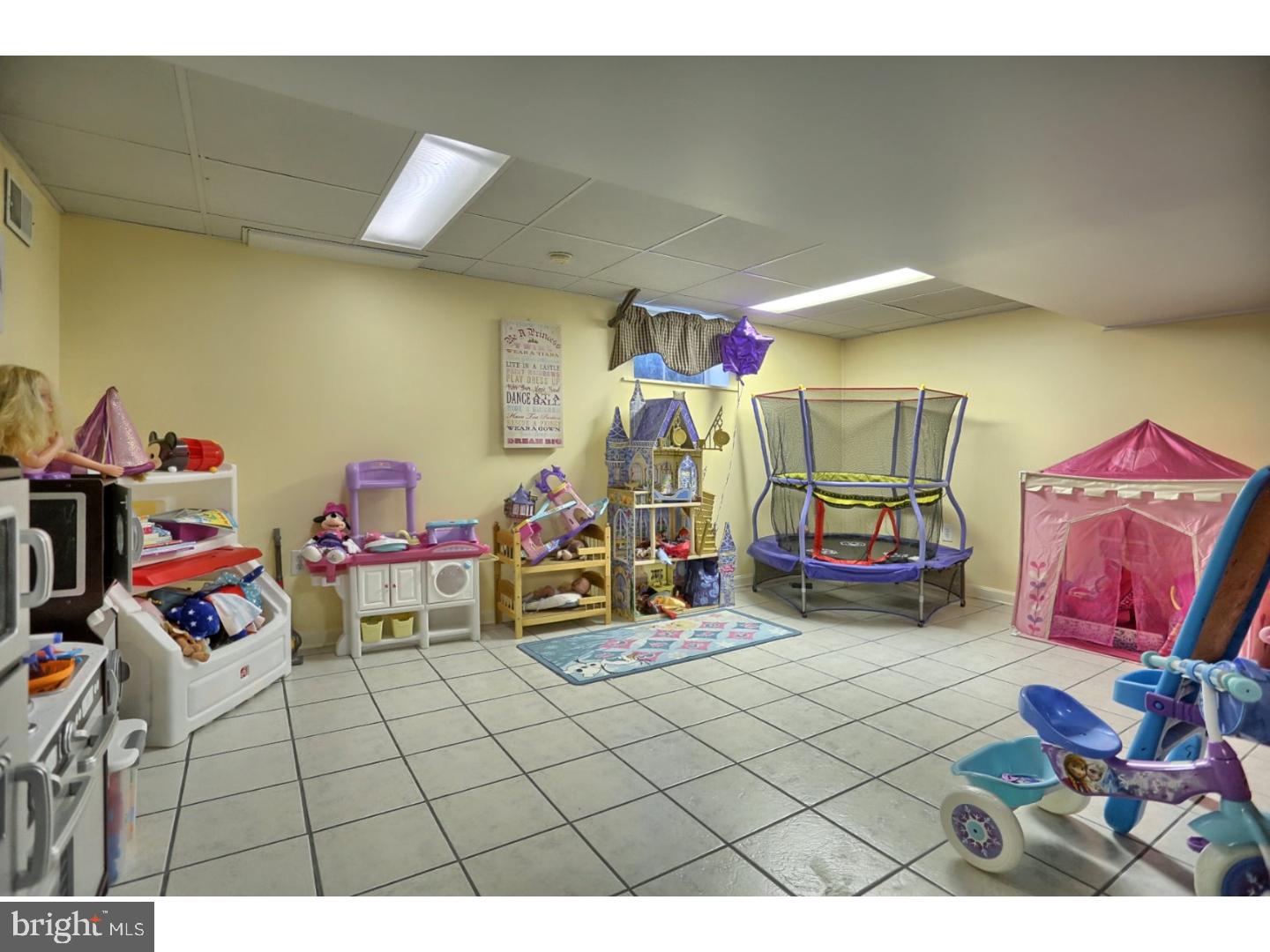 LINCOLN PARK - Residential