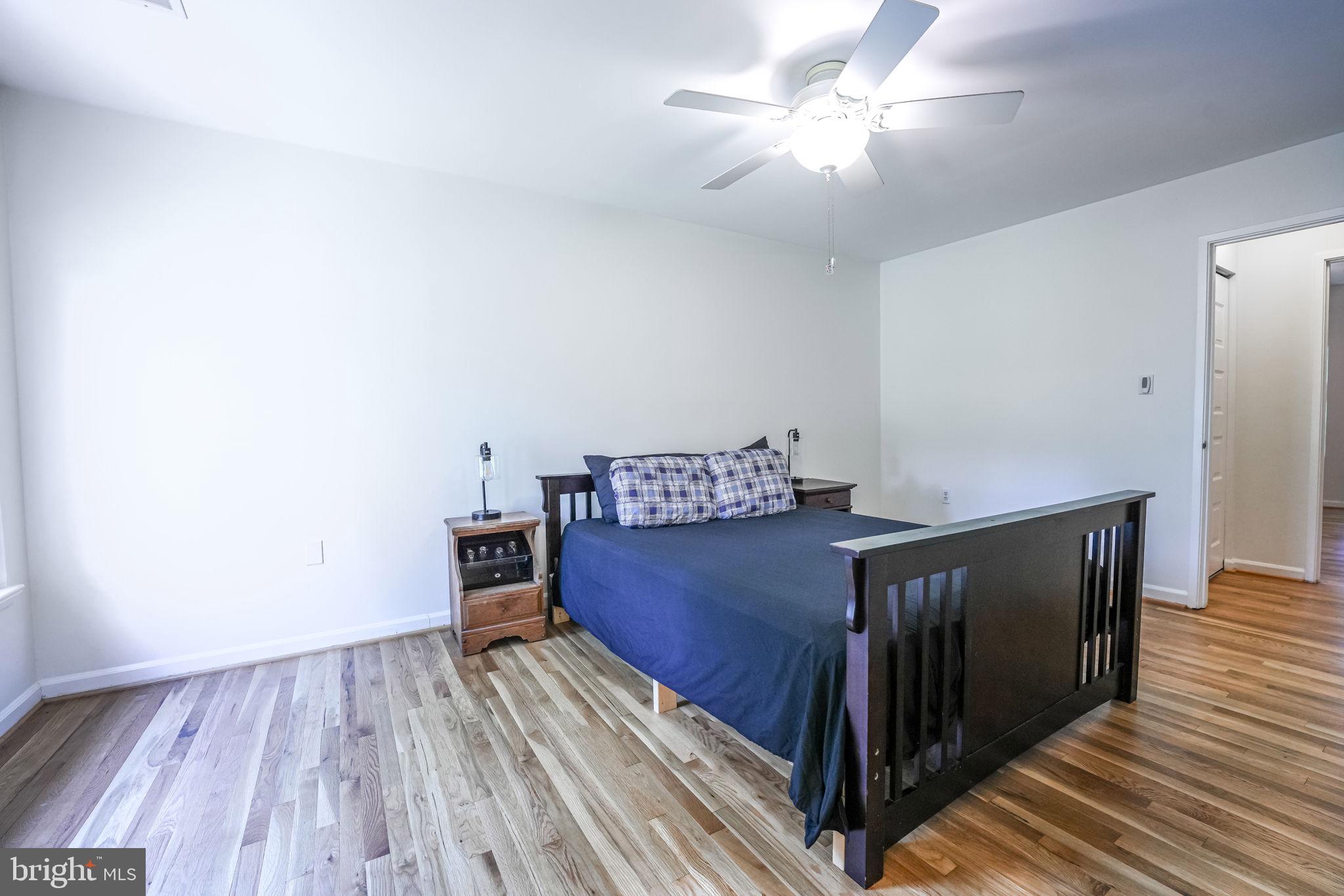 AMERICANA FAIRFAX - Residential Lease