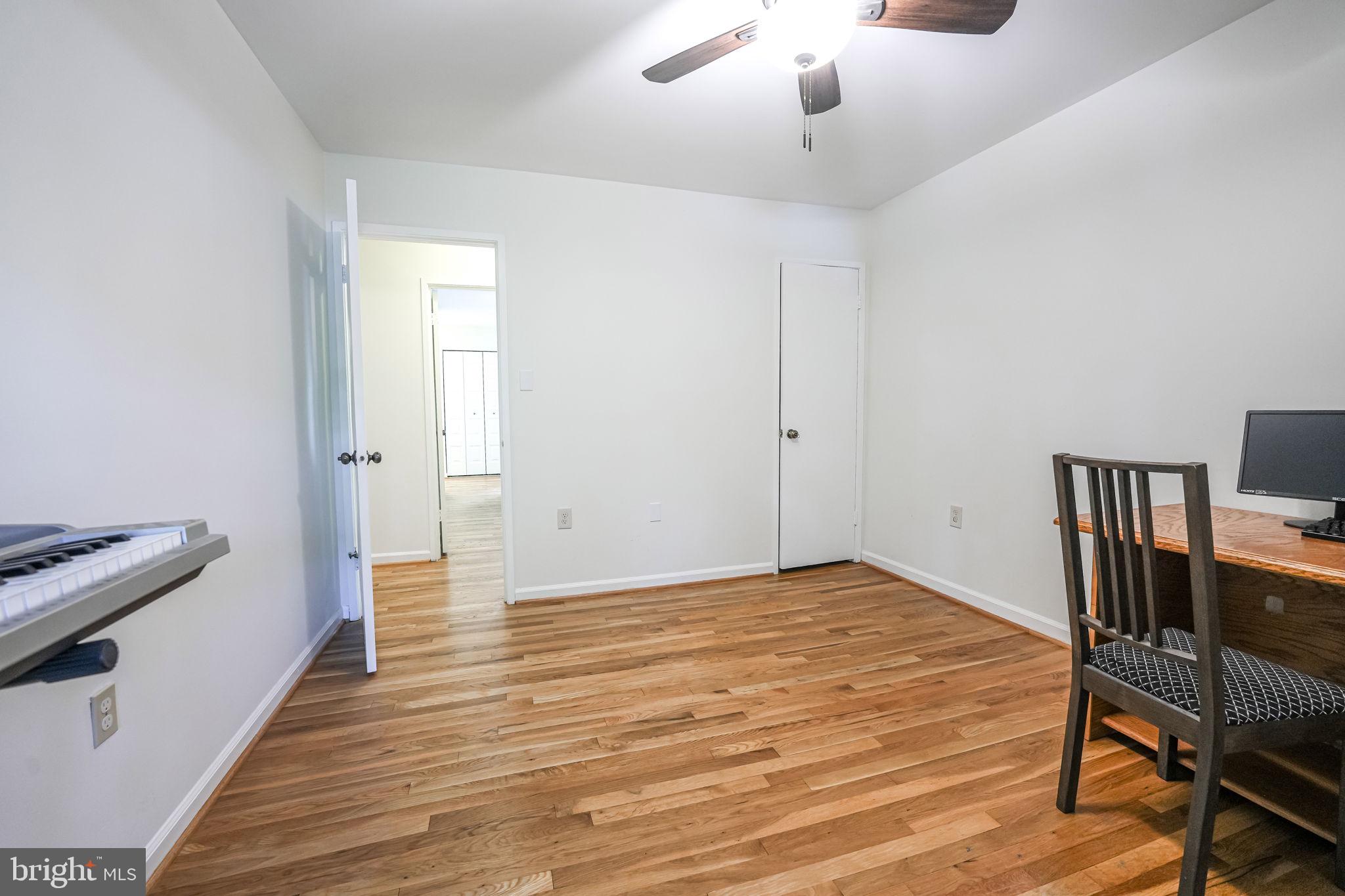 AMERICANA FAIRFAX - Residential Lease