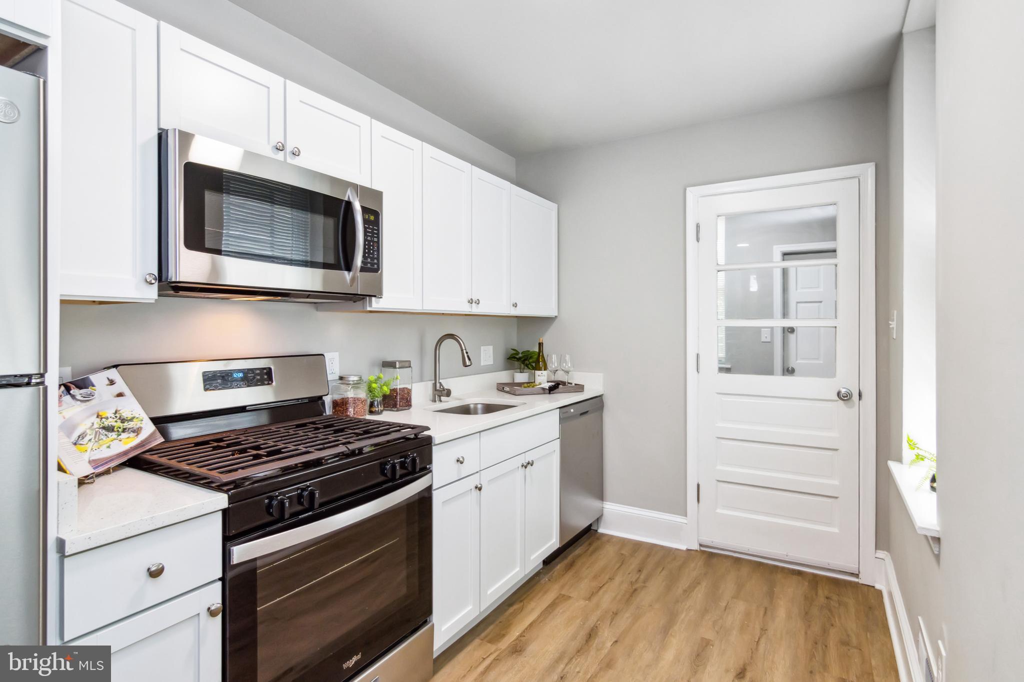 MIDDLE EAST - Residential