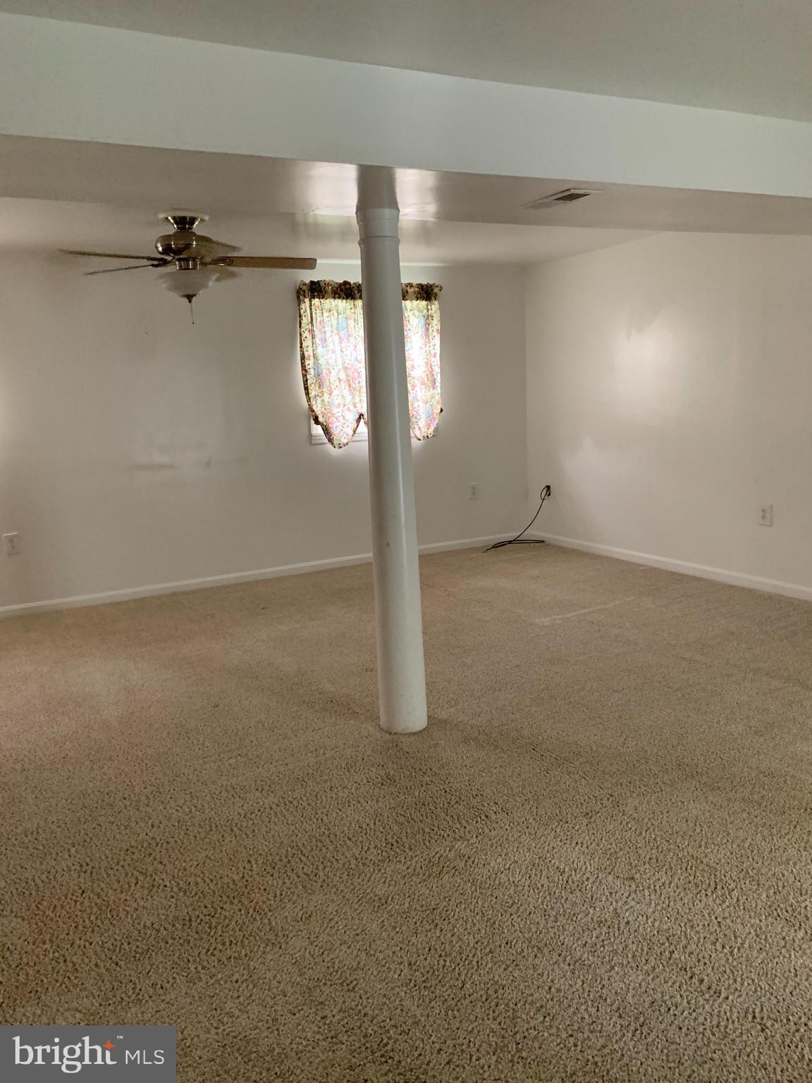 OAKRIDGE / COUNTRY RIDGE - Residential