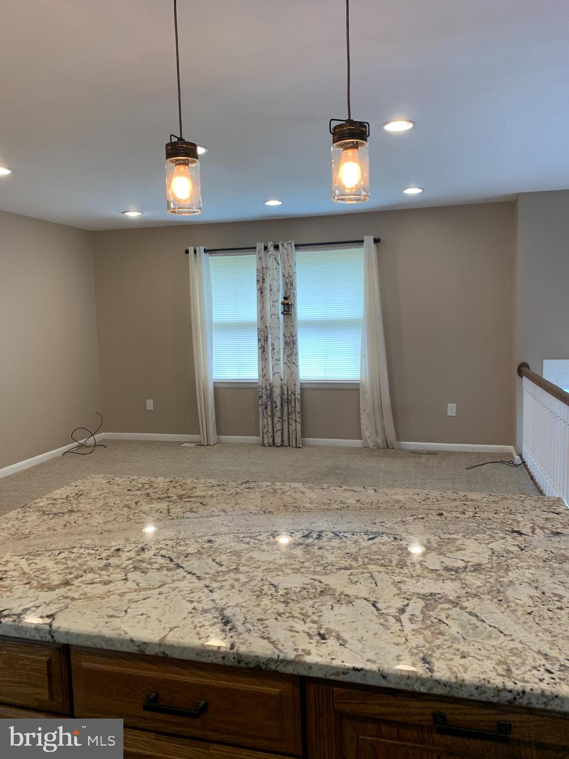 OAKRIDGE / COUNTRY RIDGE - Residential