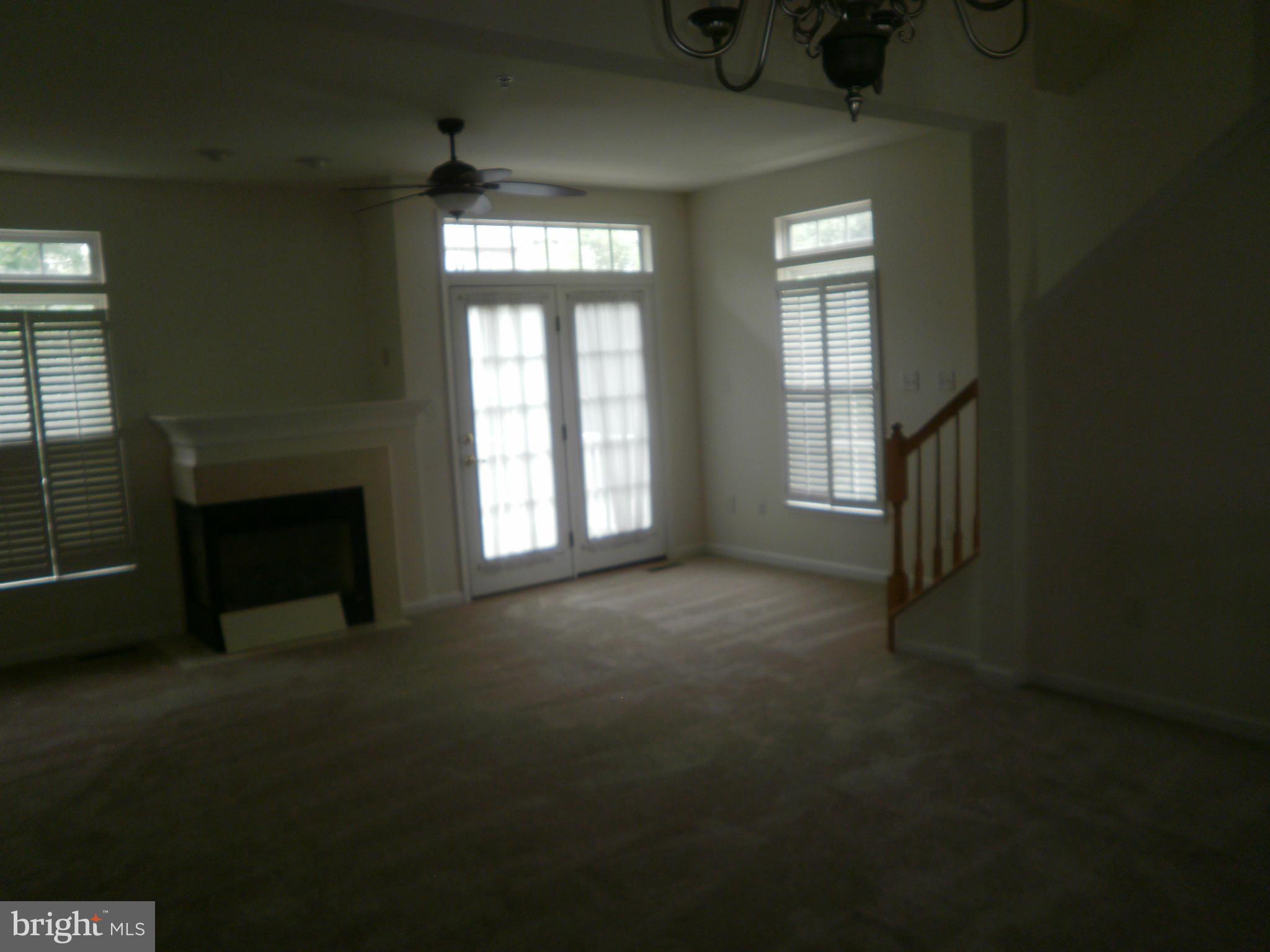 OVERLOOK - Residential Lease