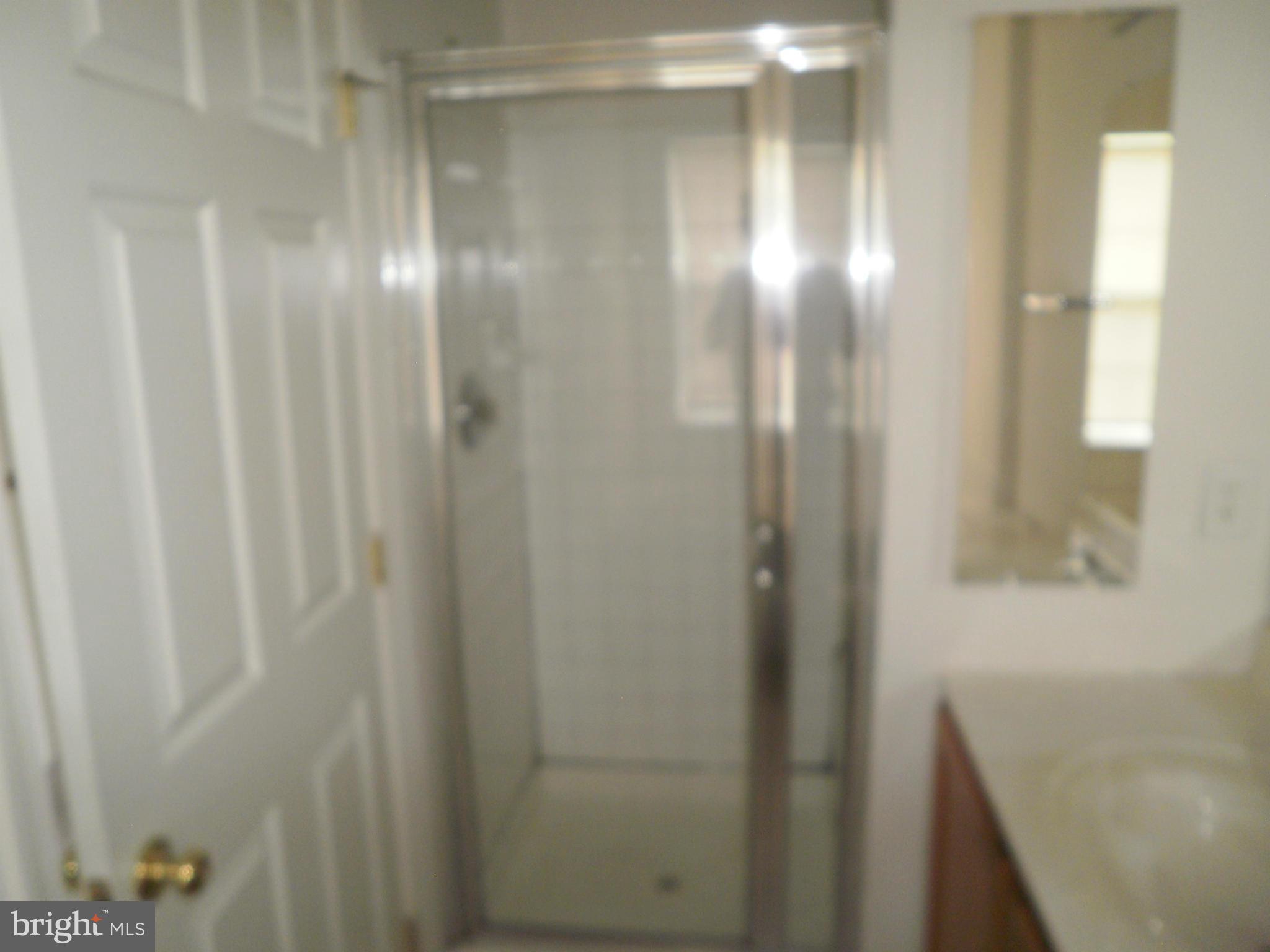 OVERLOOK - Residential Lease