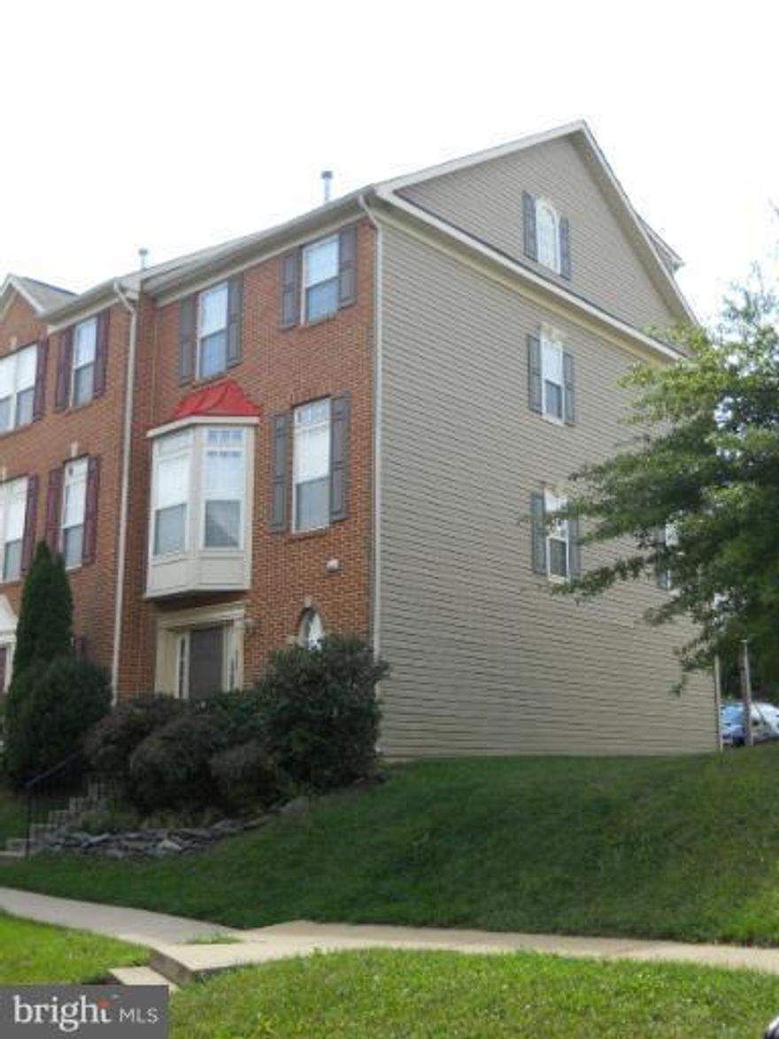 Final touch ups happening this week.  Property renovated in 2015,  unique layout with 3 bedrooms & 3 full baths on upper 2 levels. Gas fireplace in LR, Granite counters in kitchen, large island, desk space & room for table in bay window in kitchen. Over sized one car garage with opener has plenty of storage space.  End unit close to 270, 70 and 15.  Sorry, no pets!