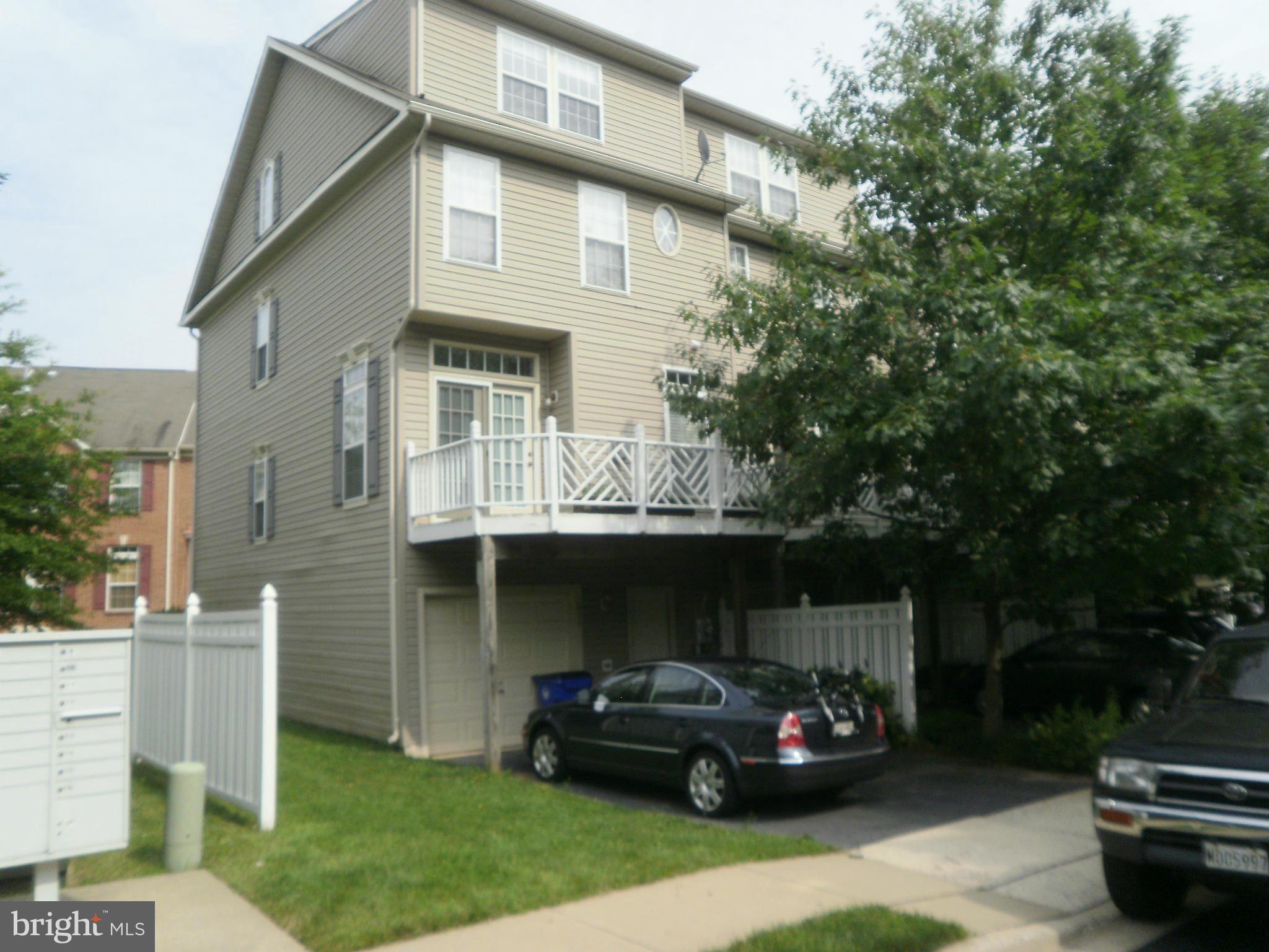 OVERLOOK - Residential Lease