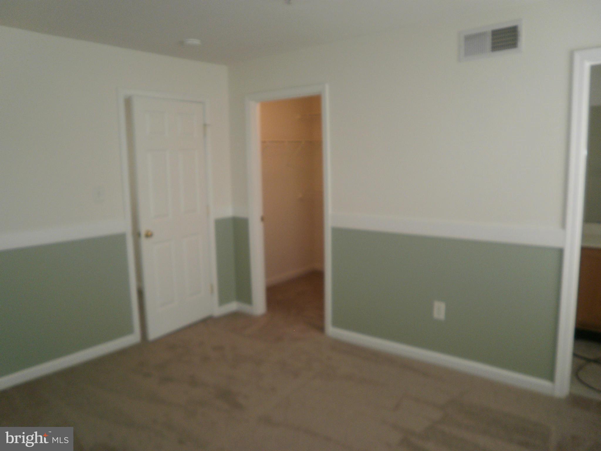 OVERLOOK - Residential Lease